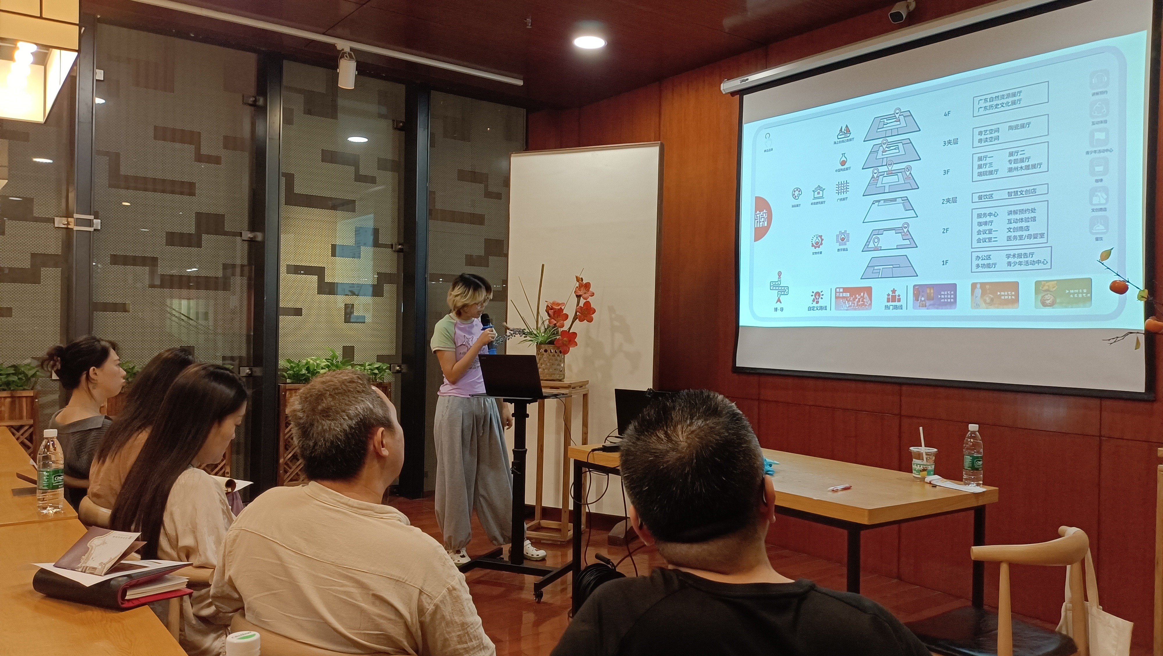 2025.04.26.“强国行”实践育人——艺术与设计学院联合广东省博物馆展示智慧文旅创新成果（图片4）