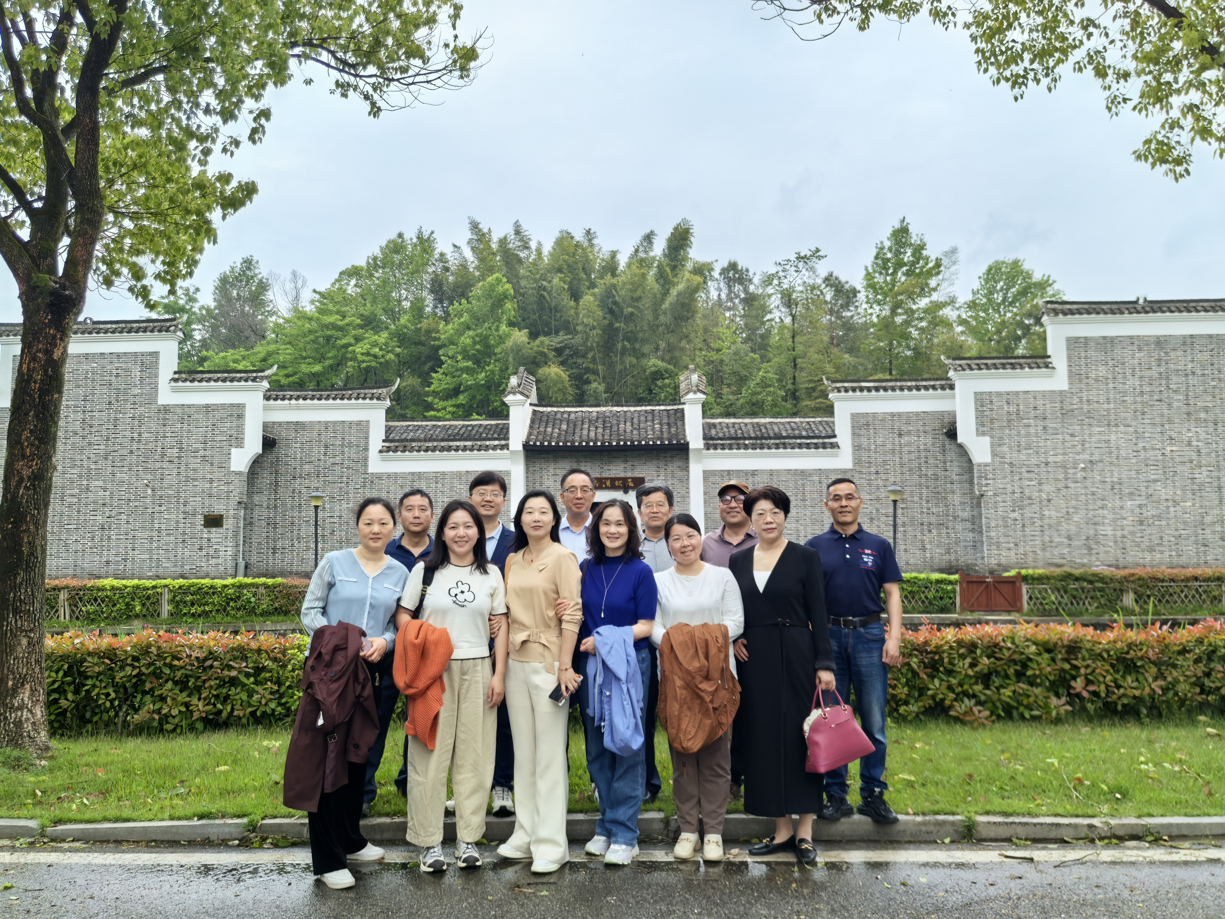 微信图片_20250427103901 微信图片_20250427103901