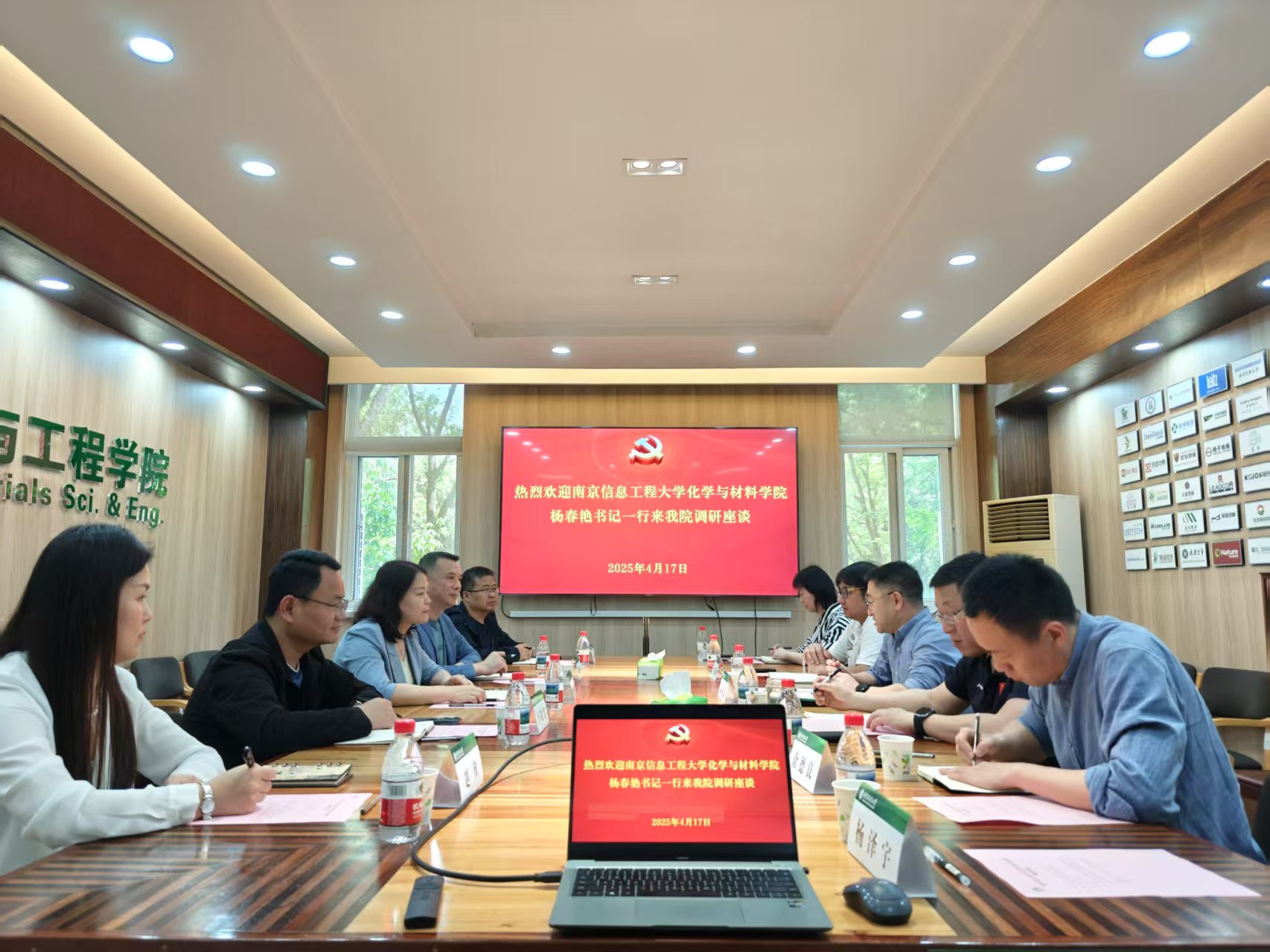 894116aa2a93ffe179857662cfe1180