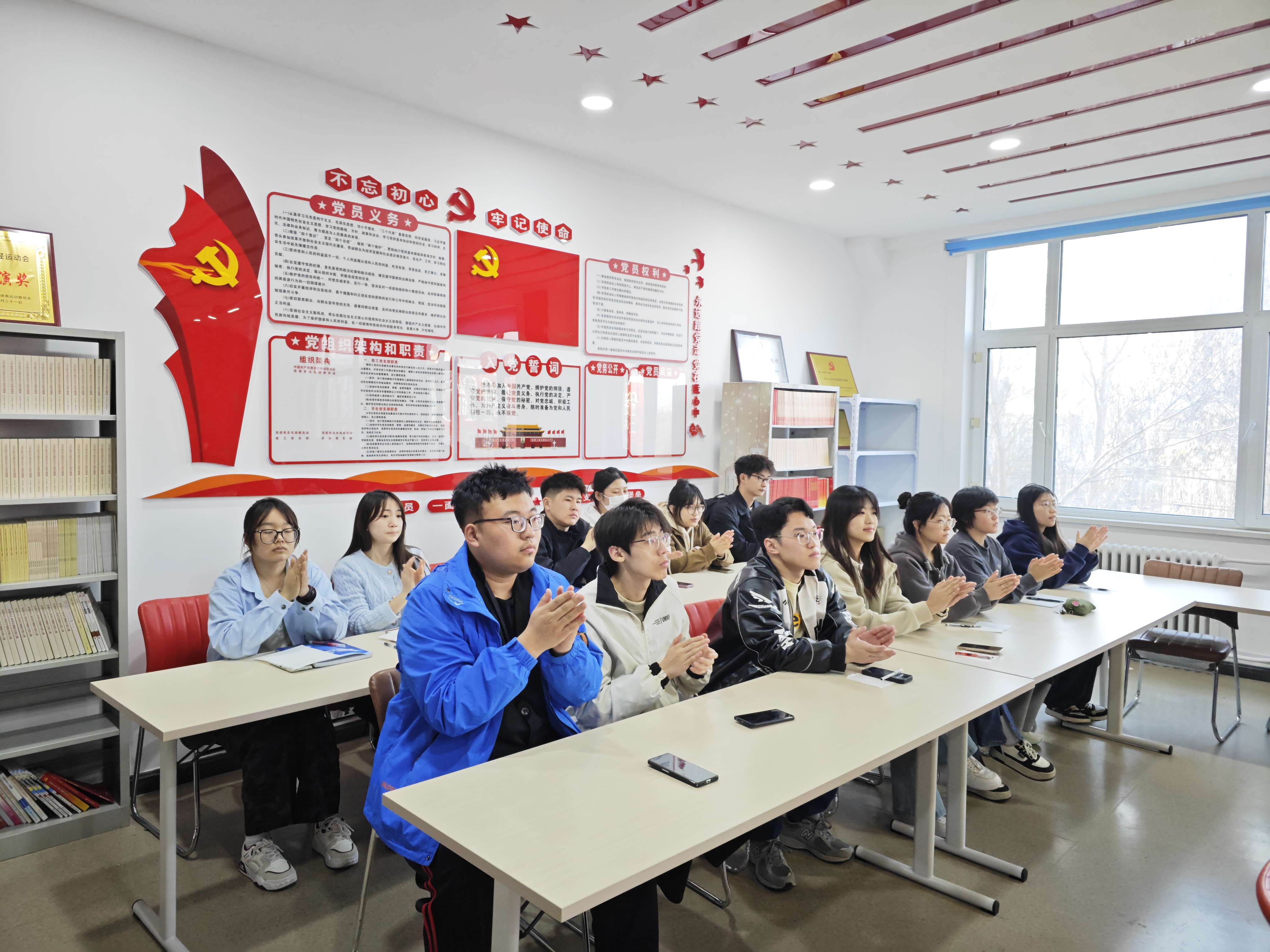 微信图片_20250430201901 微信图片_20250430201901