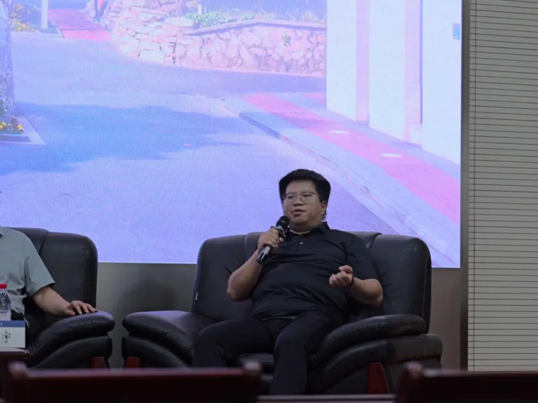 640.webp (3) 640.webp (3)