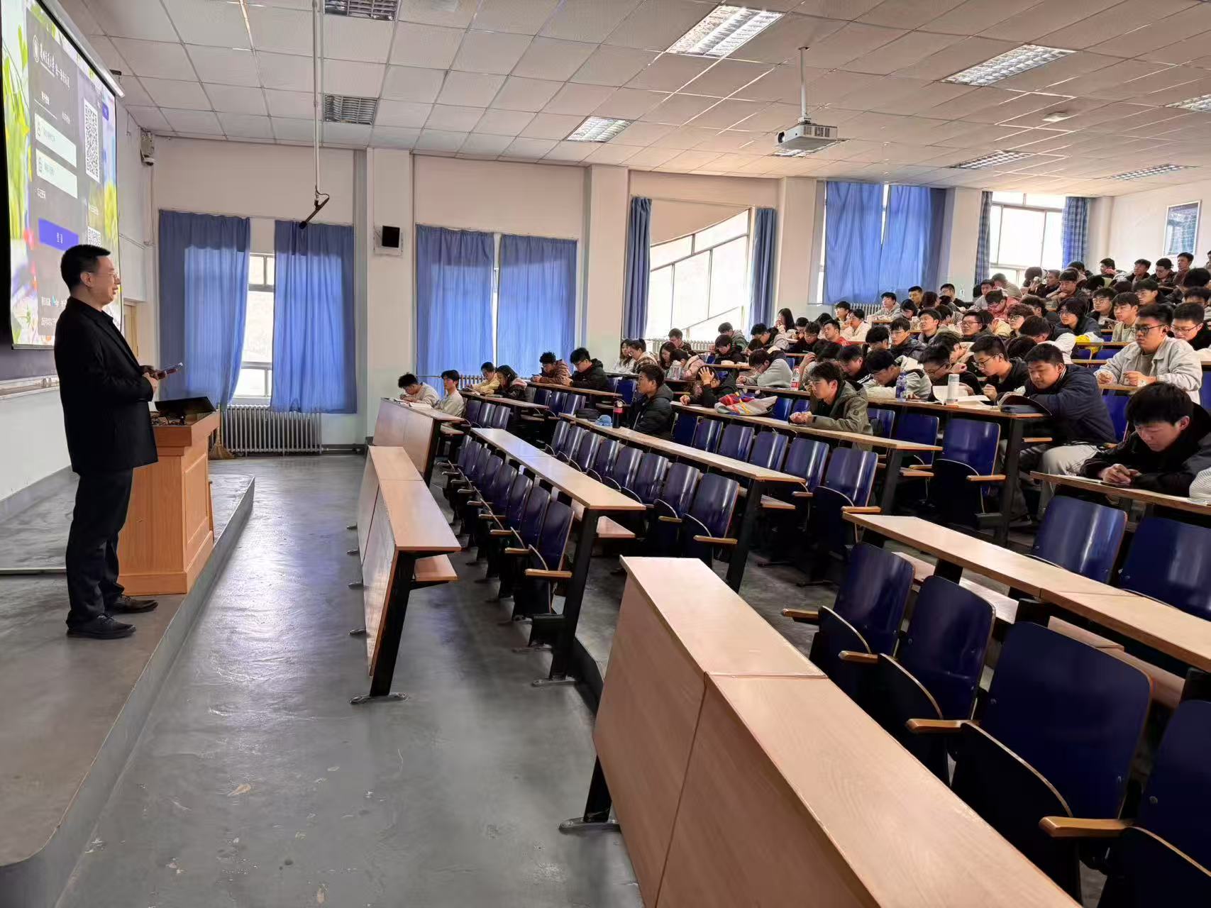 微信图片_20250428113255 微信图片_20250428113255