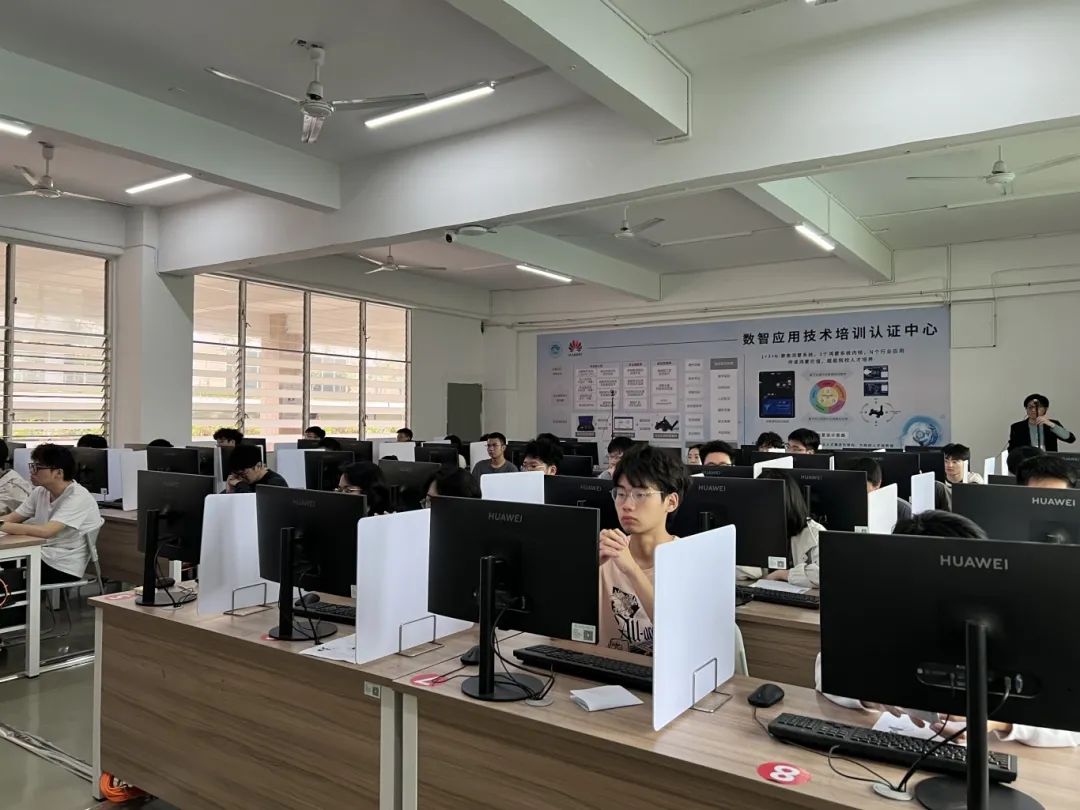 c3107fd4e34157f0bacae52c09451078