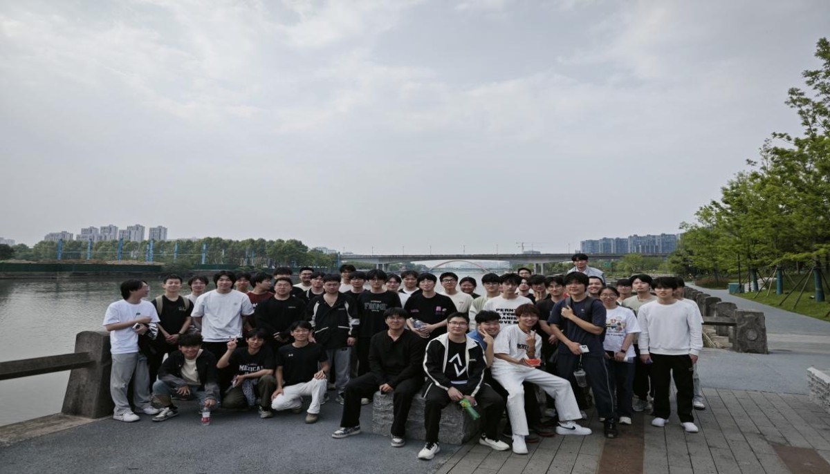 6A262081A25F089508D105EEFD6_B363CA2E_23CA4