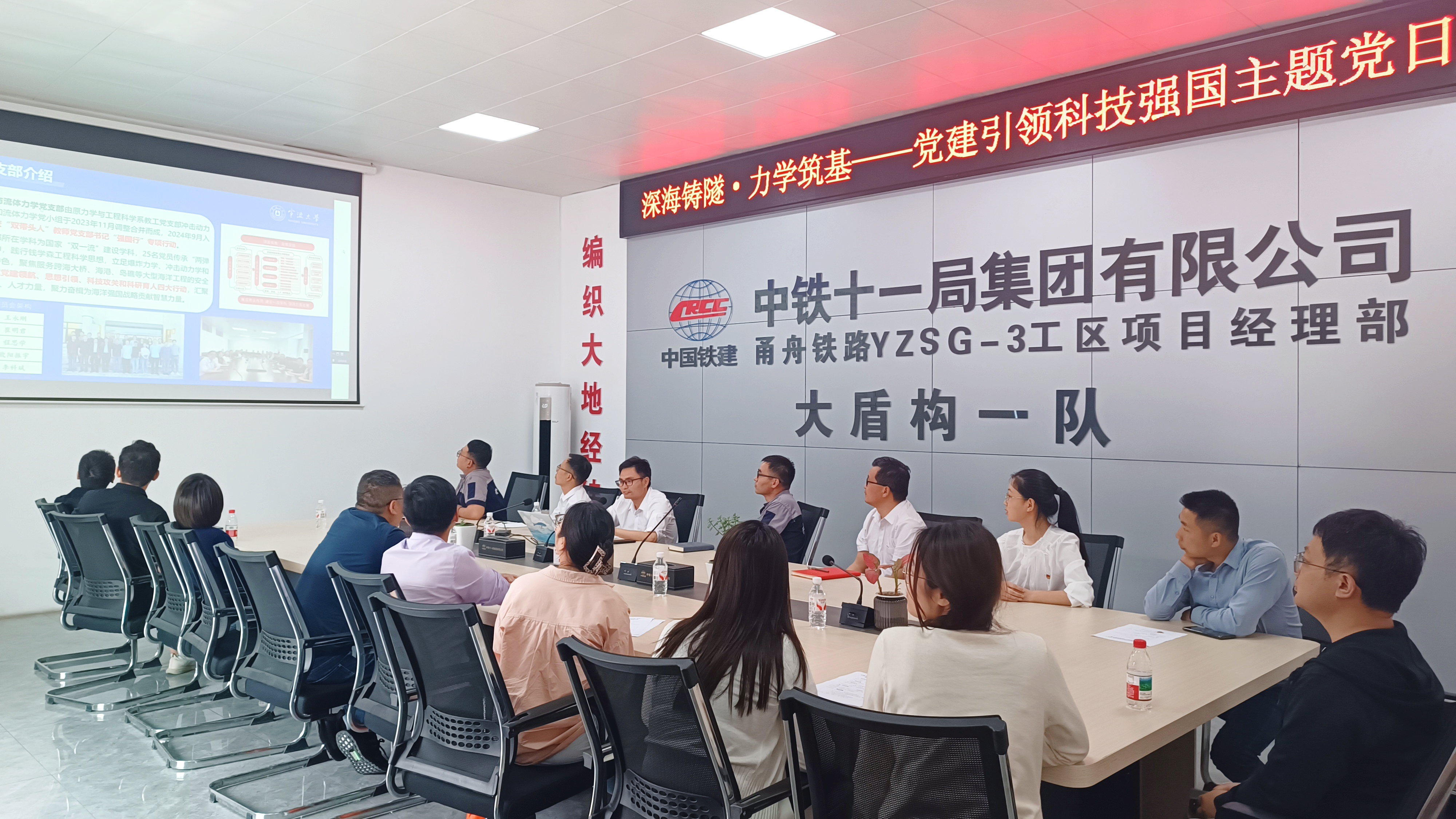 7818207905d65d75f15bde410636a3b