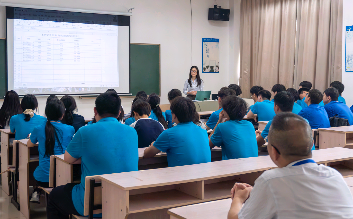 26df6b02f6c9667cf775446aa43776bc