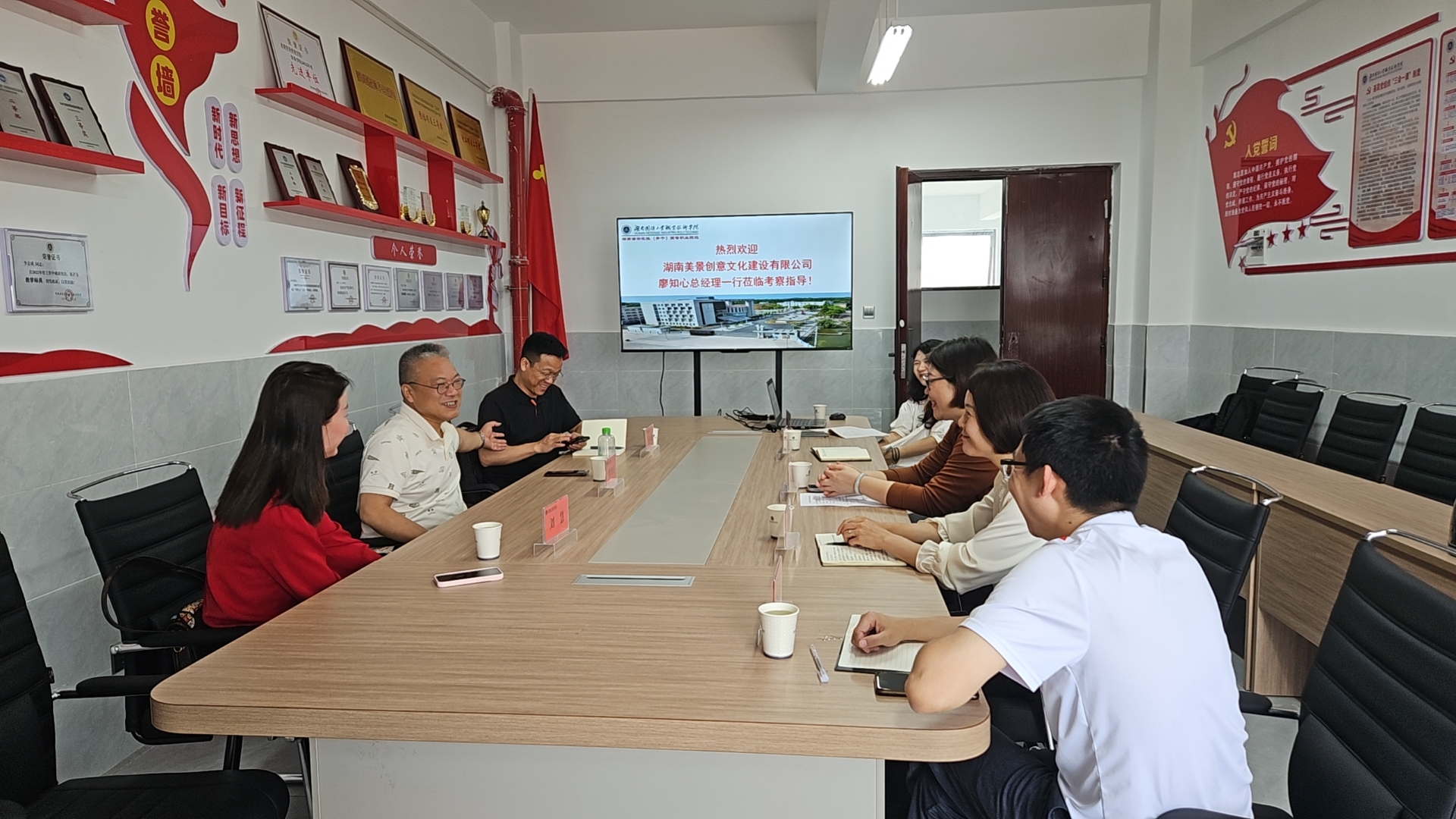 mmexport1746676276476 mmexport1746676276476