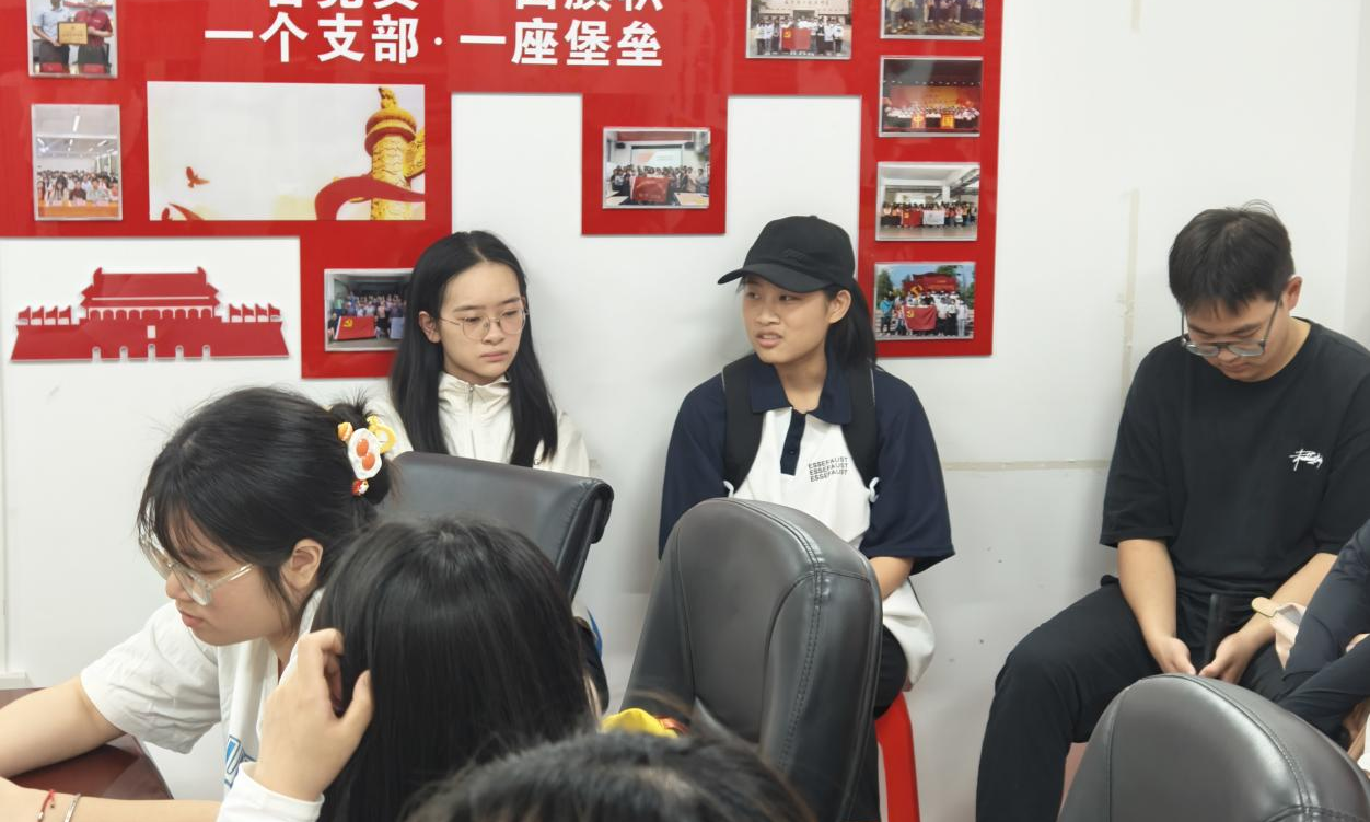 图12：陆美颐同志在座谈会上的发言