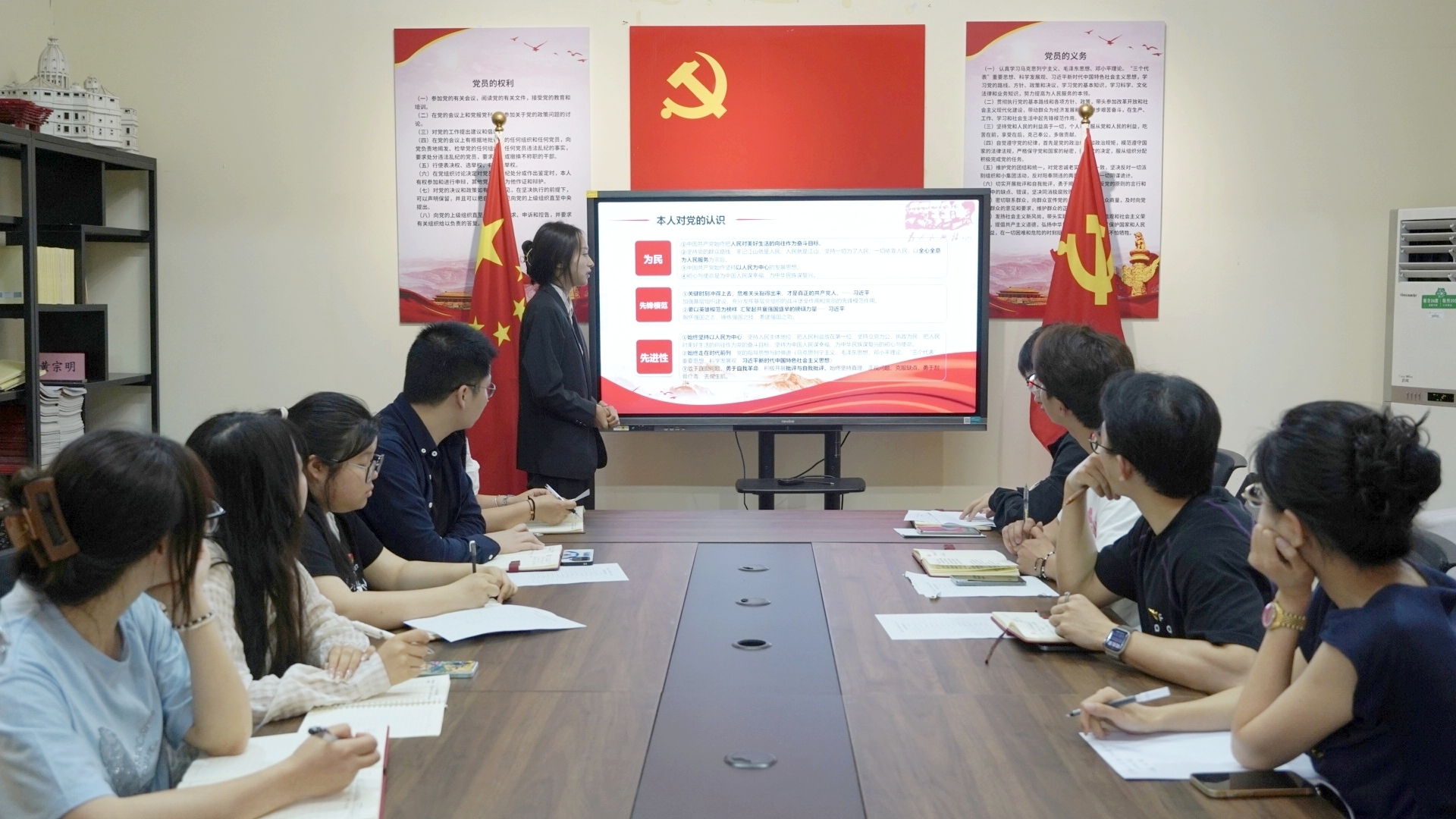 Saved Pictures图二