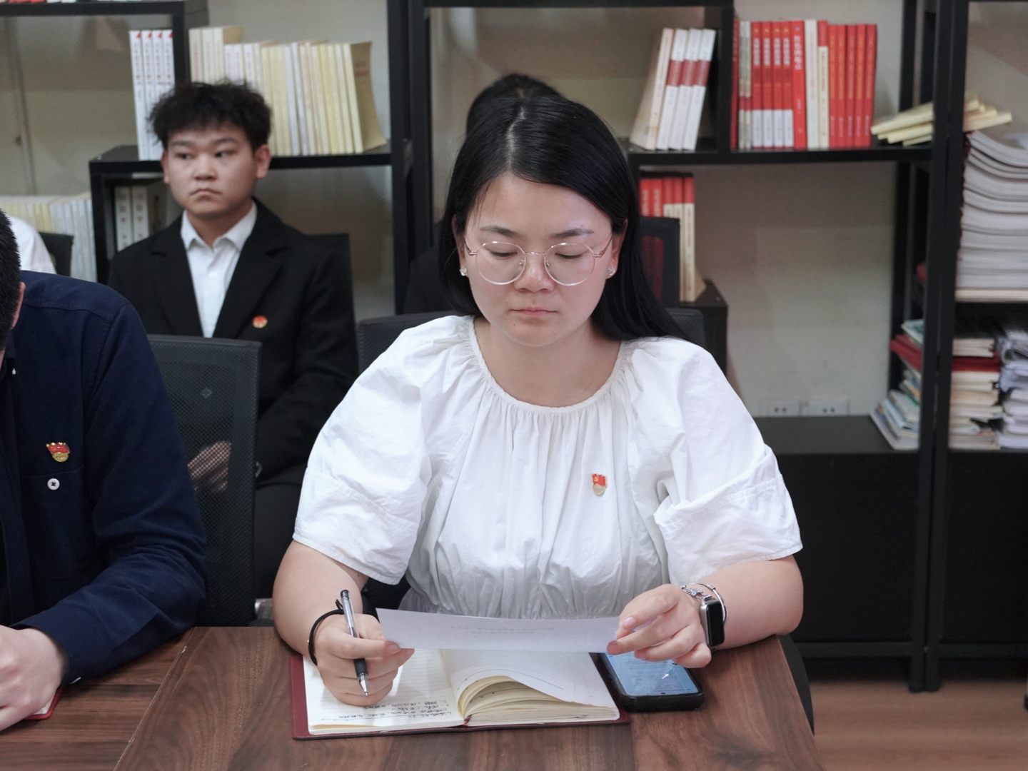 Saved Pictures图一