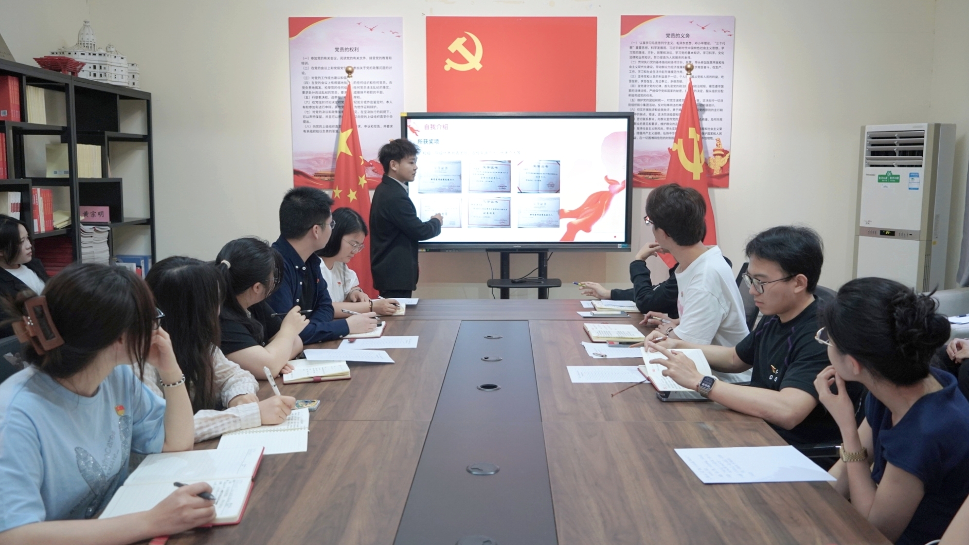 Saved Pictures图二（2）