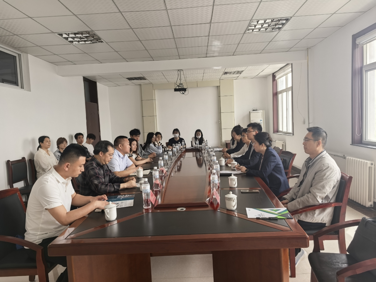 39bb8a5d73a9d4221a026a74605b02a3 39bb8a5d73a9d4221a026a74605b02a3