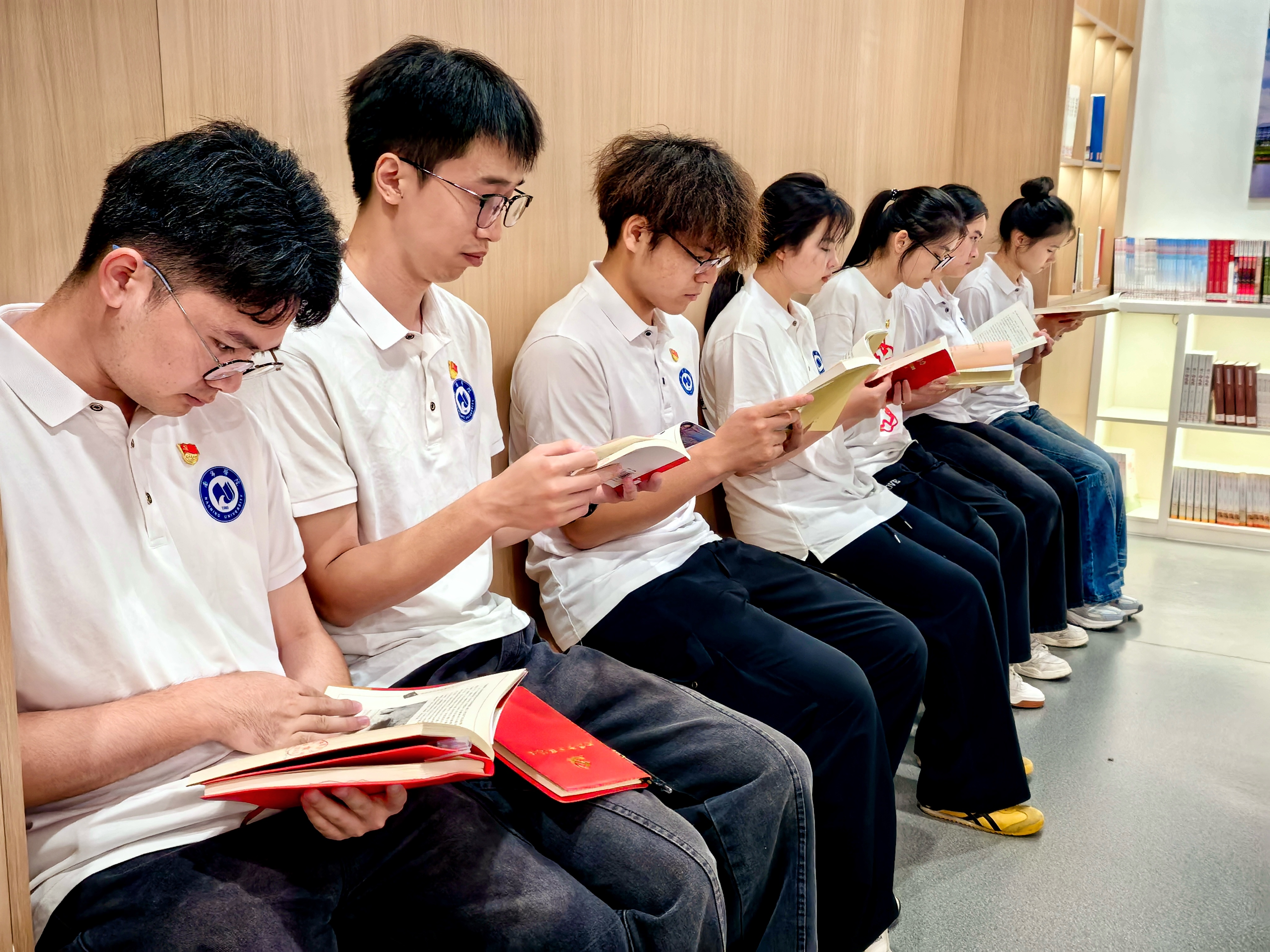 英雄书屋2 英雄书屋2