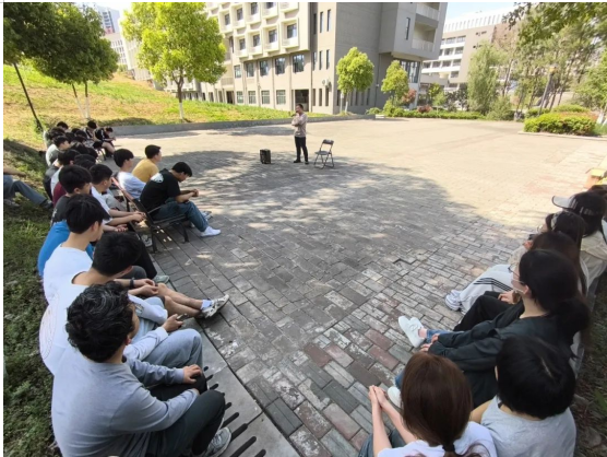 QQ20250519-153821 QQ20250519-153821