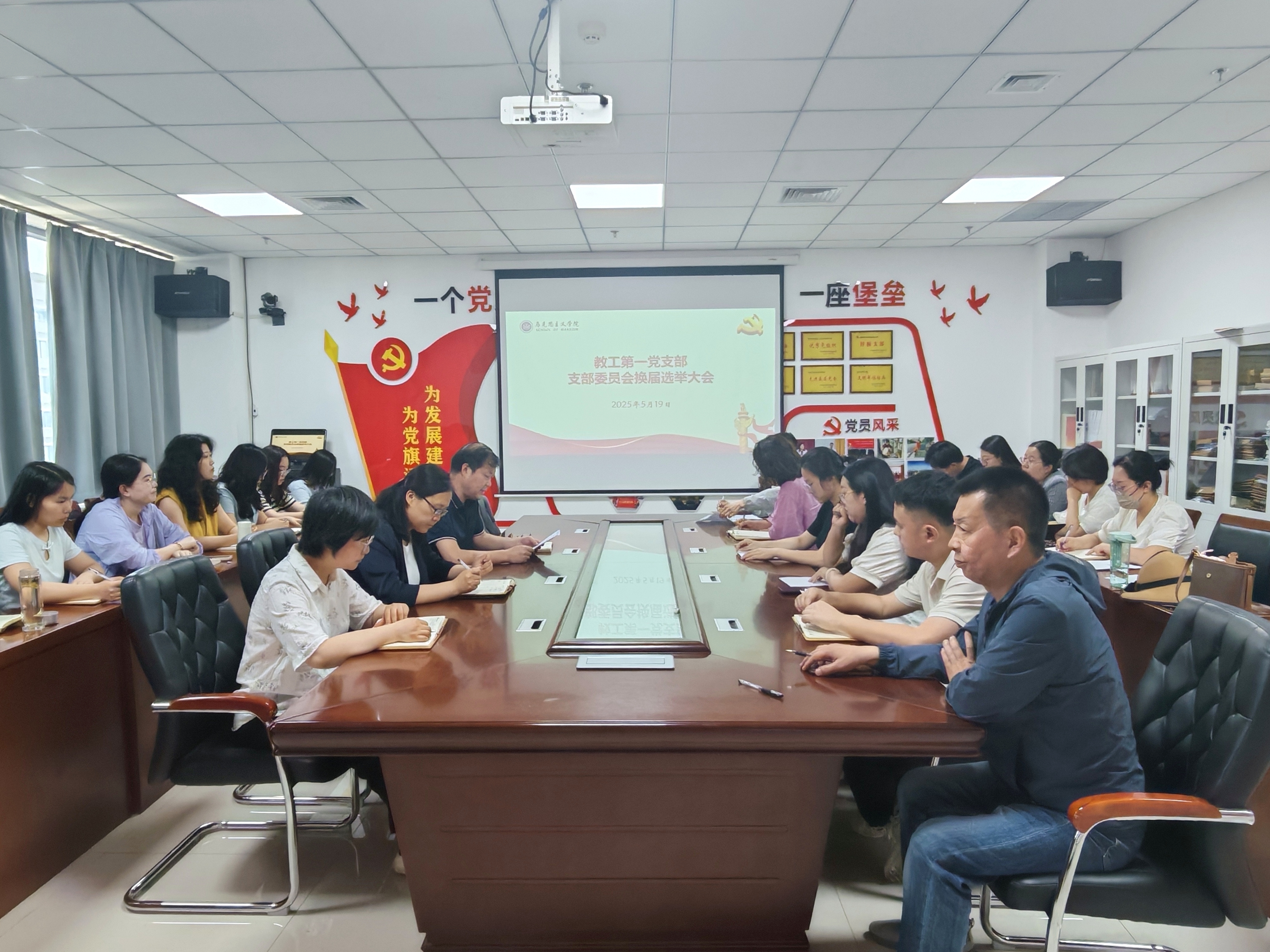 b12f4e74cfcdd4125a3371d71cf297b