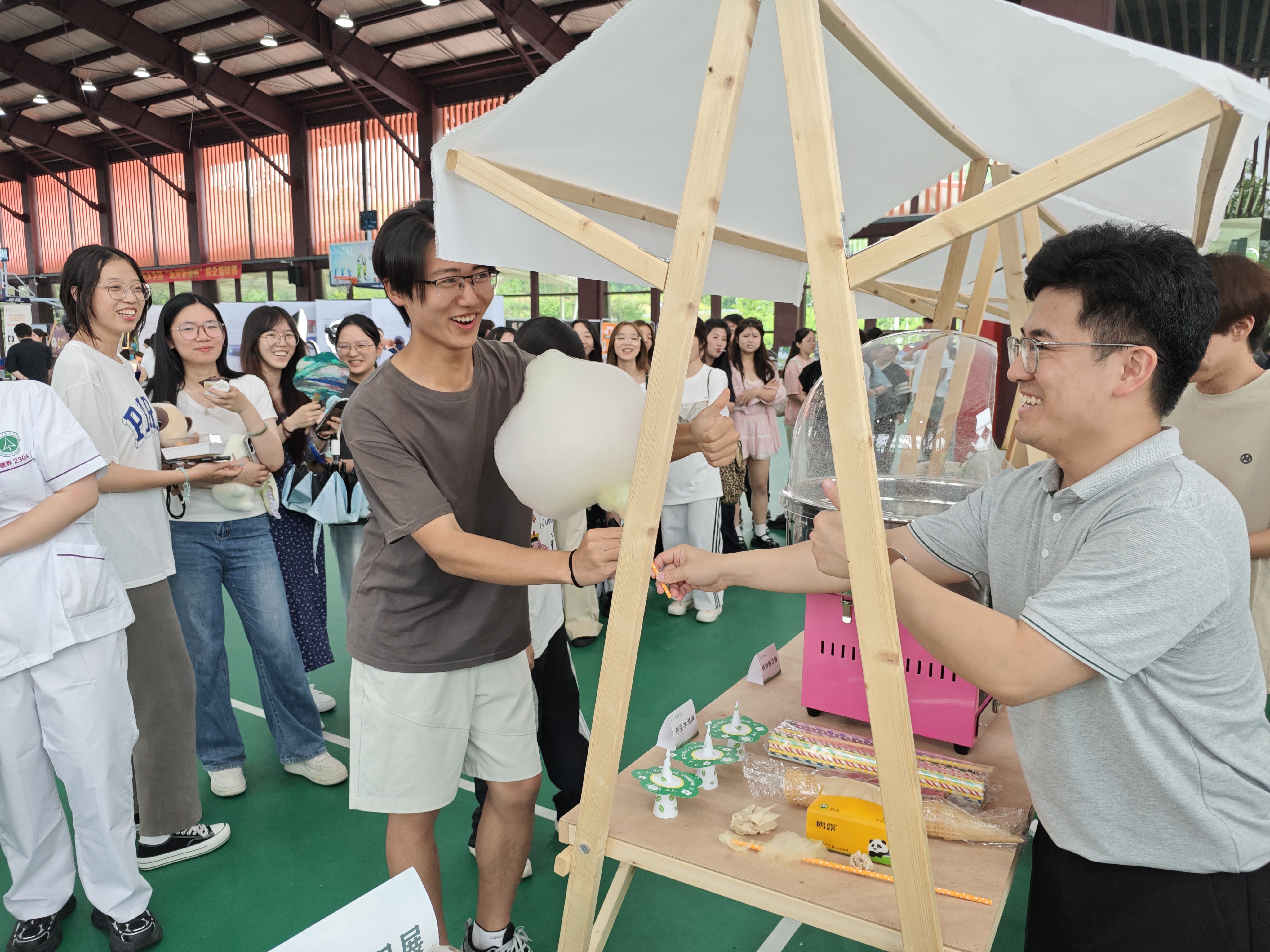 bfc96ff4-f459-47a3-a436-fd3ec654647d bfc96ff4-f459-47a3-a436-fd3ec654647d