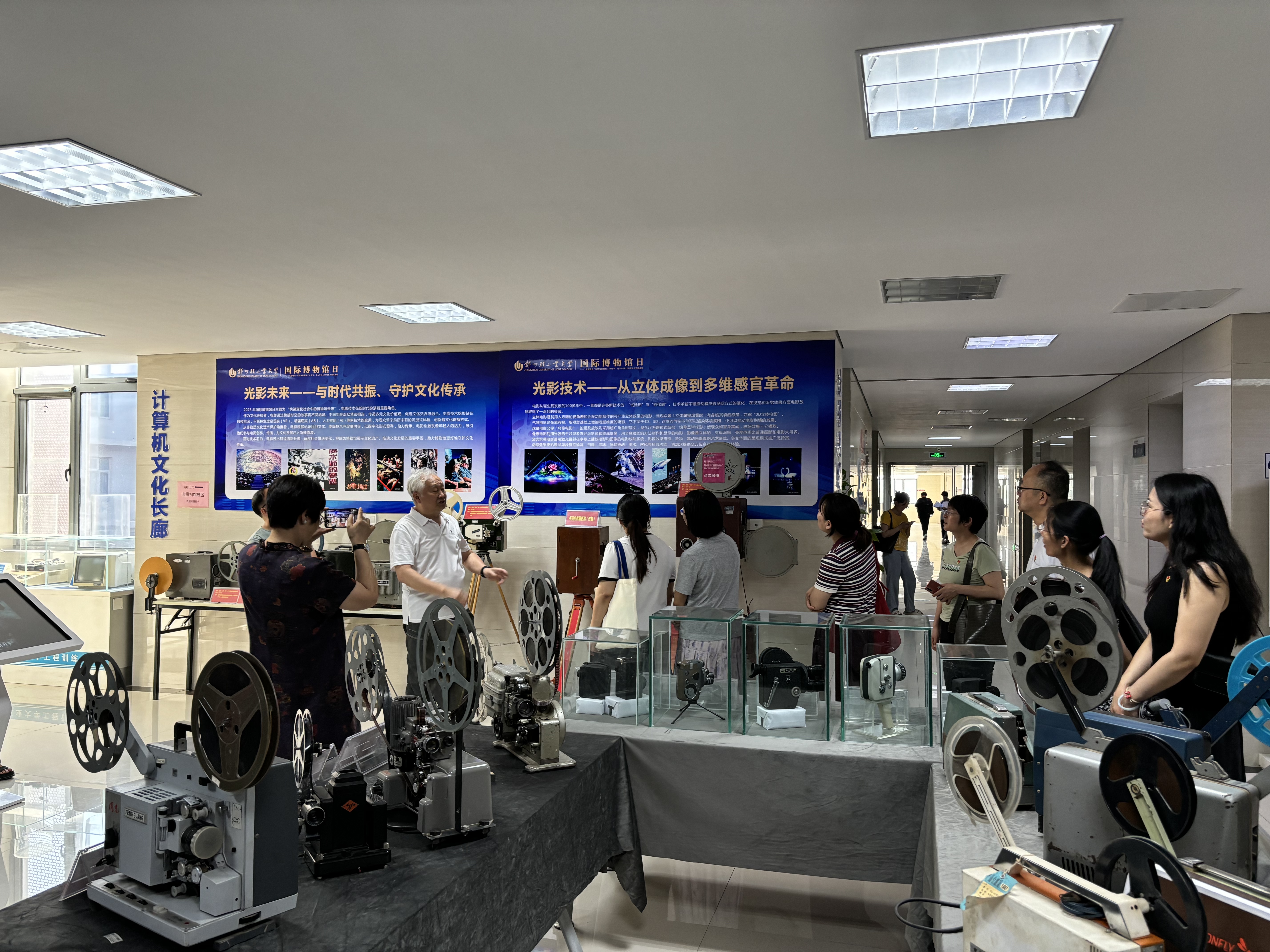 e182129fd3e45a43dc77c3660620b04