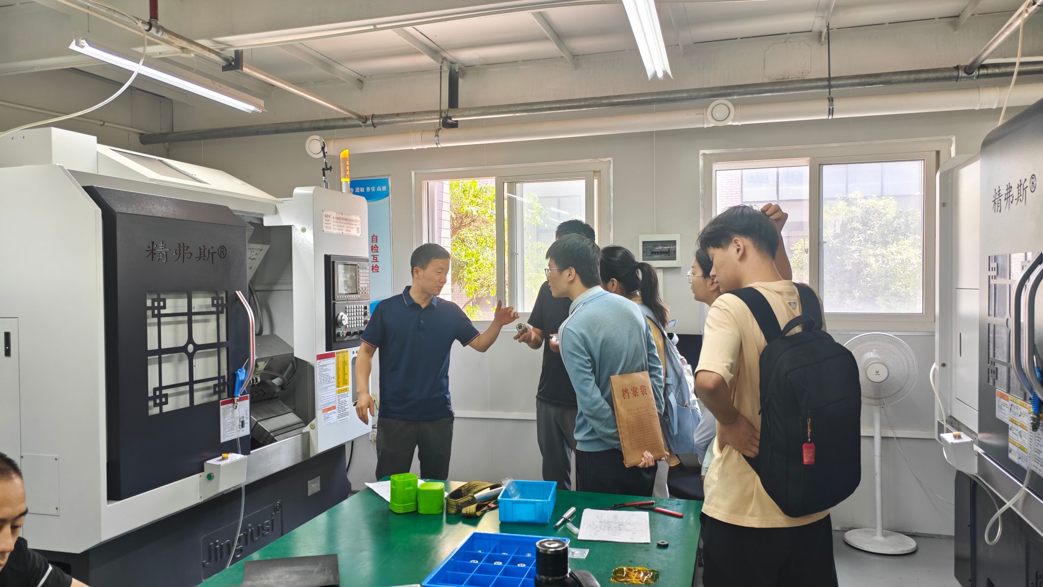 C4519F2661CEFB751186E9BA2E7_10705C10_46BF9 C4519F2661CEFB751186E9BA2E7_10705C10_46BF9