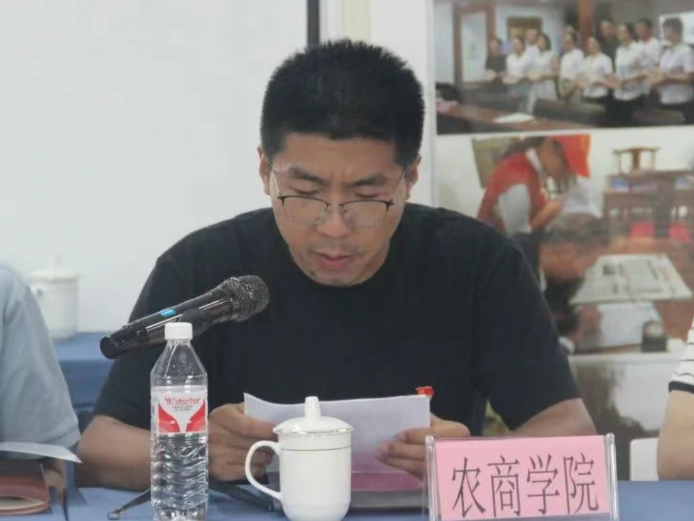 05e8e53b437e4d03af0bb7904634ece