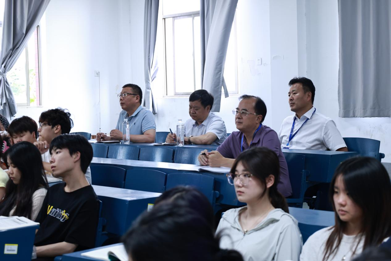 图片1 图片1