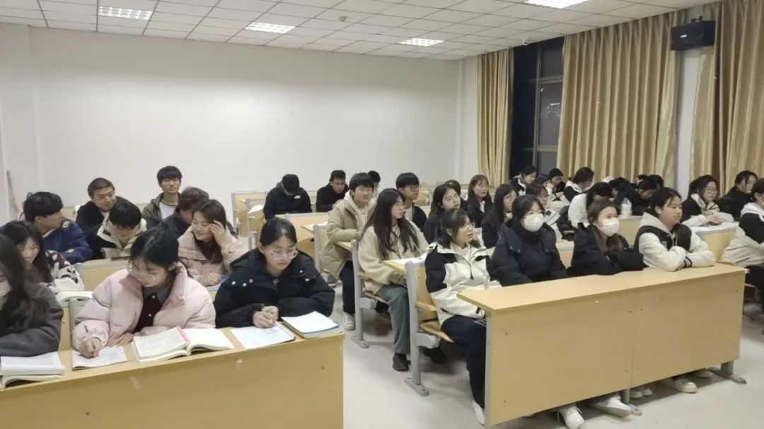 38490ed4-d706-4994-93a0-1ec5ccb596e3 38490ed4-d706-4994-93a0-1ec5ccb596e3