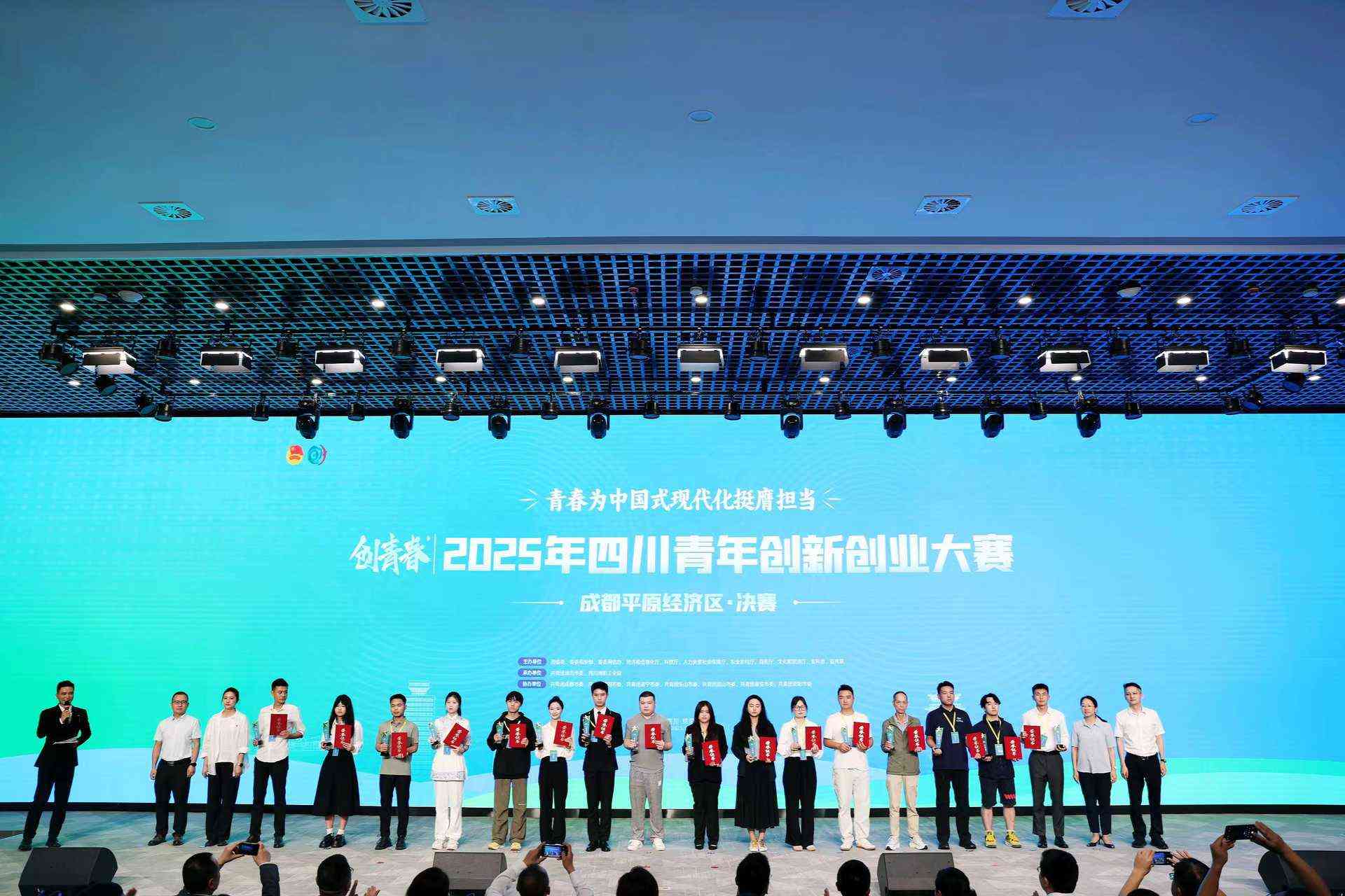 638840493194376021 638840493194376021