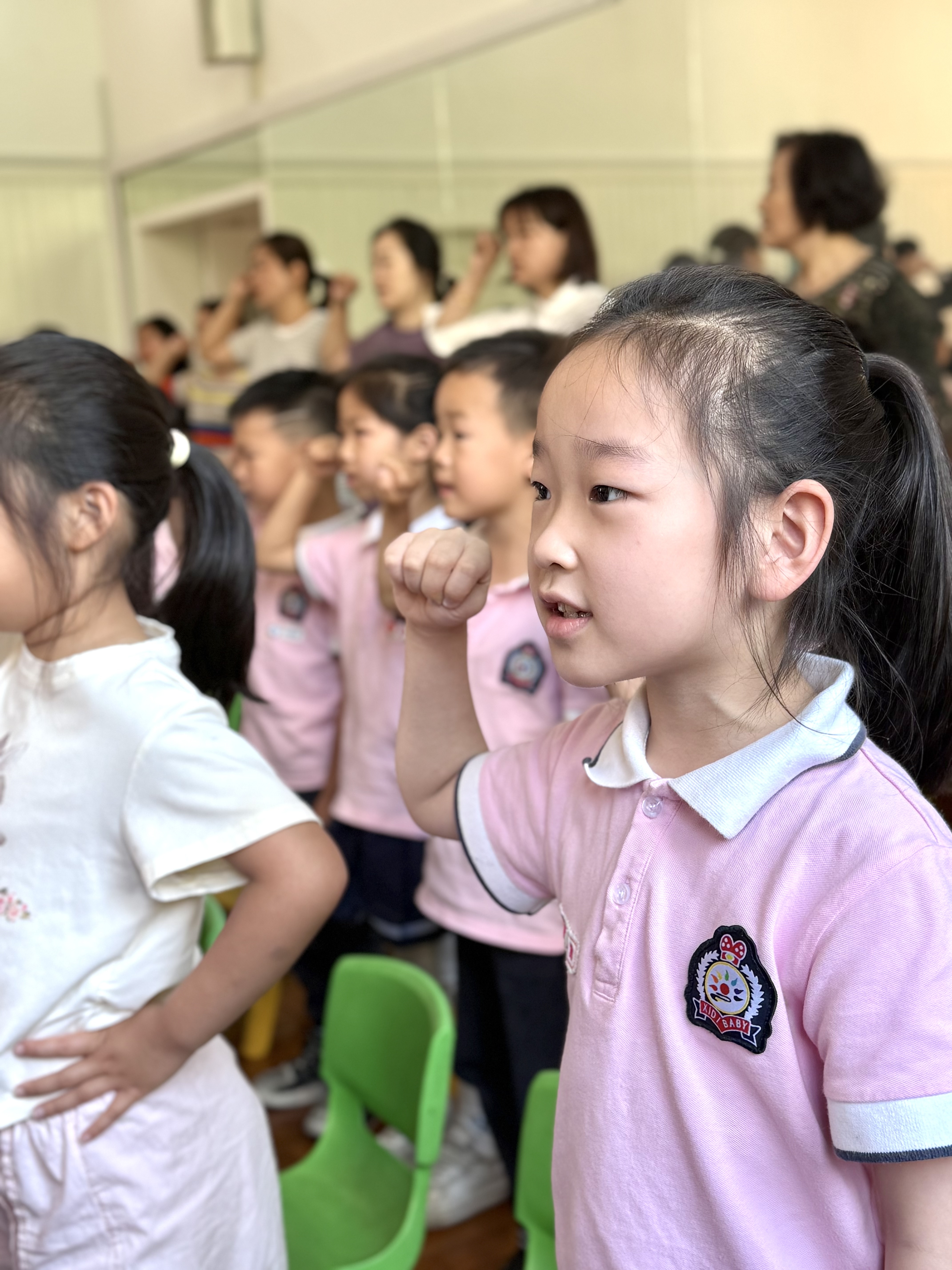 2“宪法宣誓“:迷你法庭”法治精神生根发芽 2“宪法宣誓“:迷你法庭”法治精神生根发芽