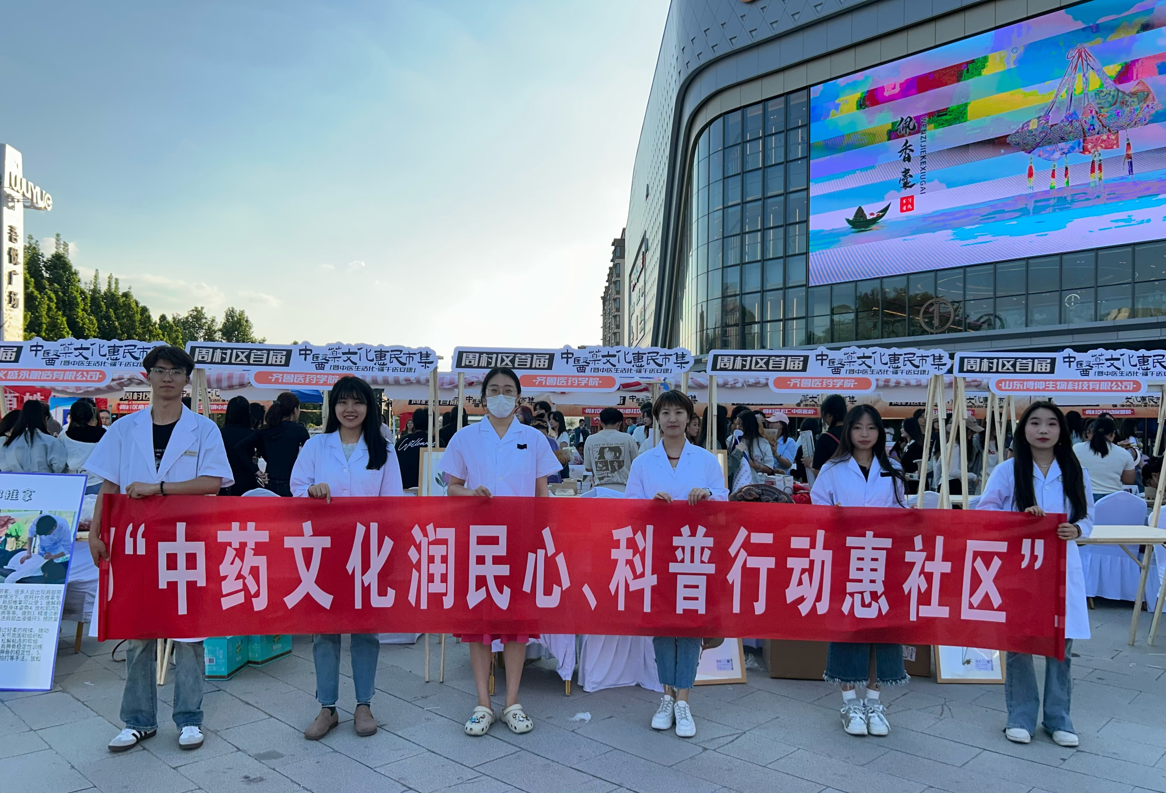 图片1 图片1