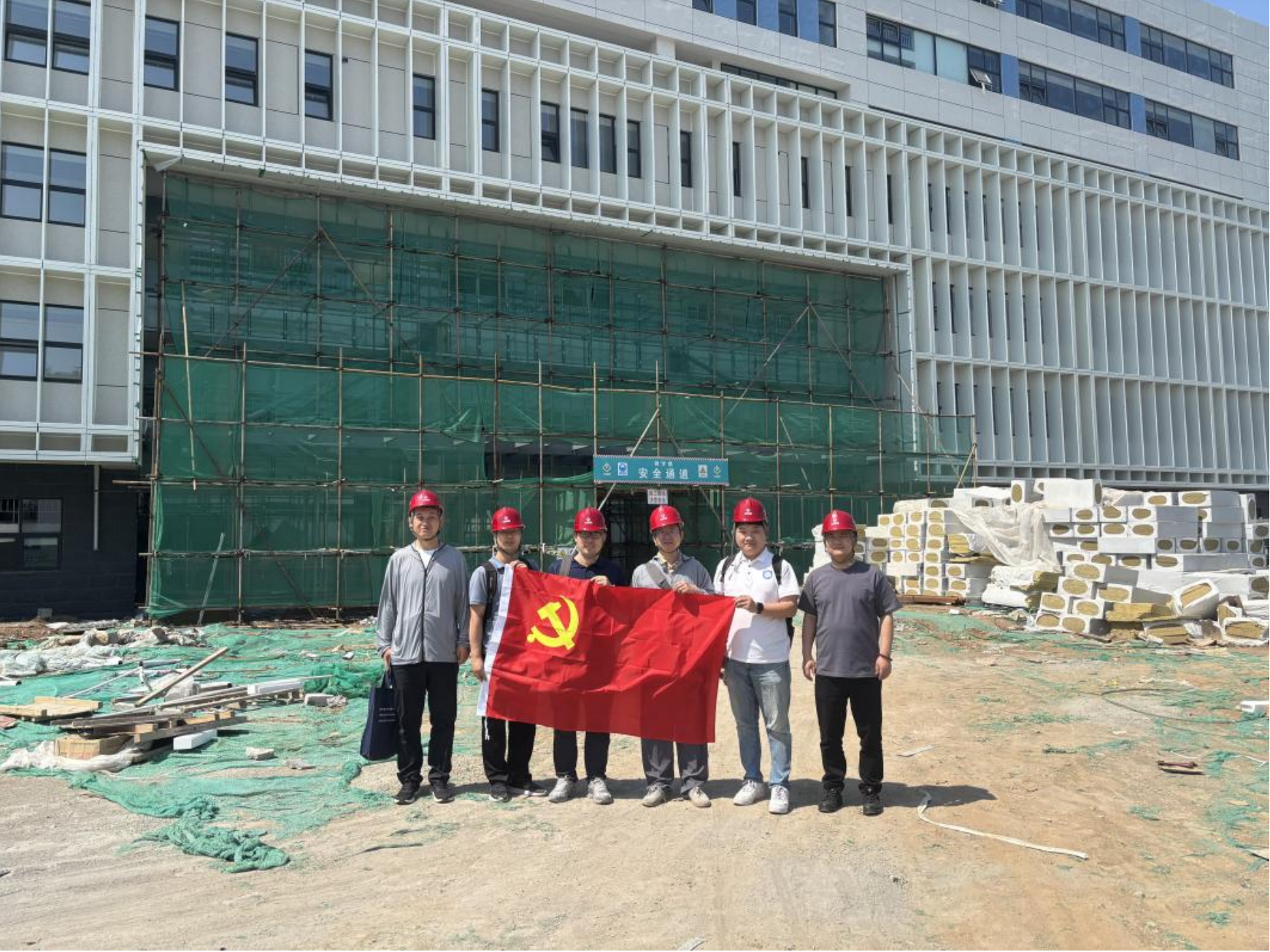 微信图片_20250531193701 微信图片_20250531193701