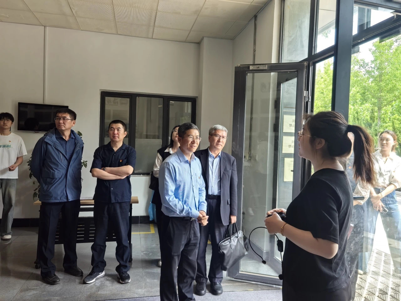 1b618e6598b19fd23b0440723a0983d