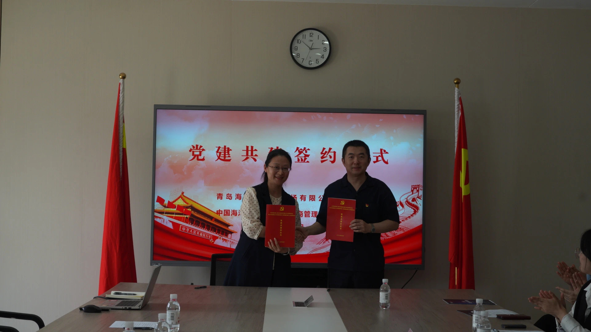 c7ae425022fe1e18171f33fc57480e4