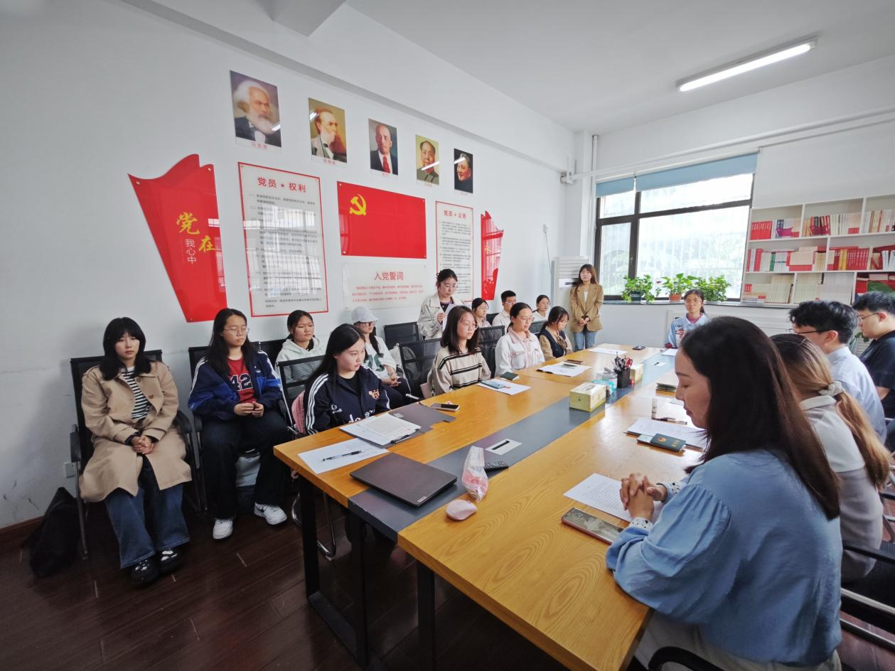 05d320ff5b5f84aa4804e43524e3ed4 05d320ff5b5f84aa4804e43524e3ed4