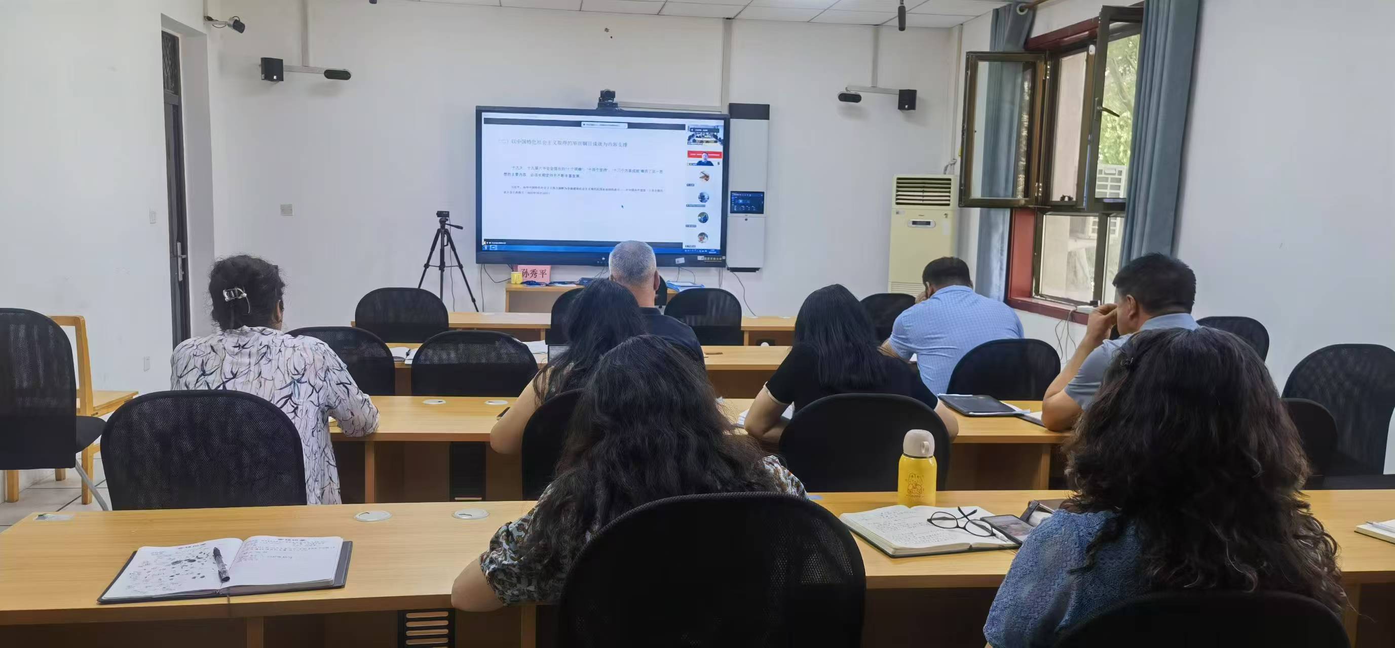 683e51b4e4b0034d60bd0d12