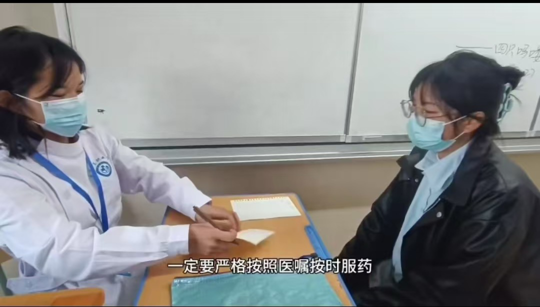 2025年护理学院青年文化艺术活动之四——＂智无边界，光影对话 ”