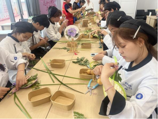 FC53B86758071C79DCC4D3BBF35_8D196FF7_C453D FC53B86758071C79DCC4D3BBF35_8D196FF7_C453D