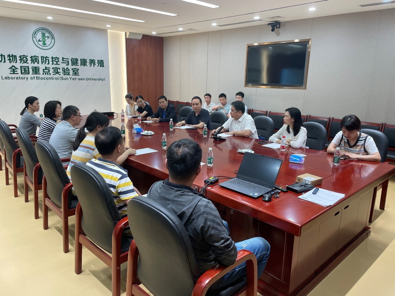 图2 联学联建活动现场交流讨论