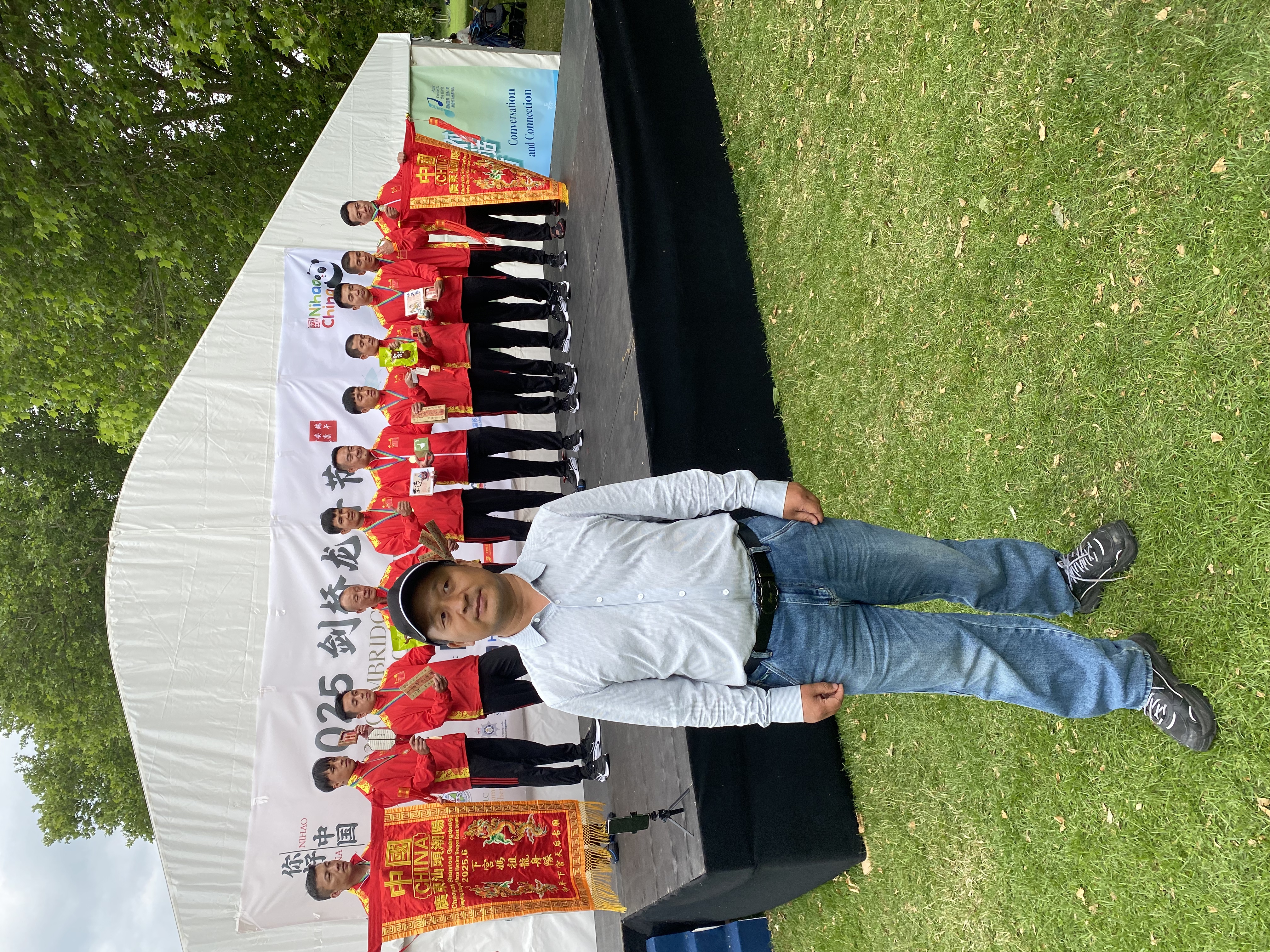 p6=中国汕头龙舟队获得剑桥龙舟节冠军