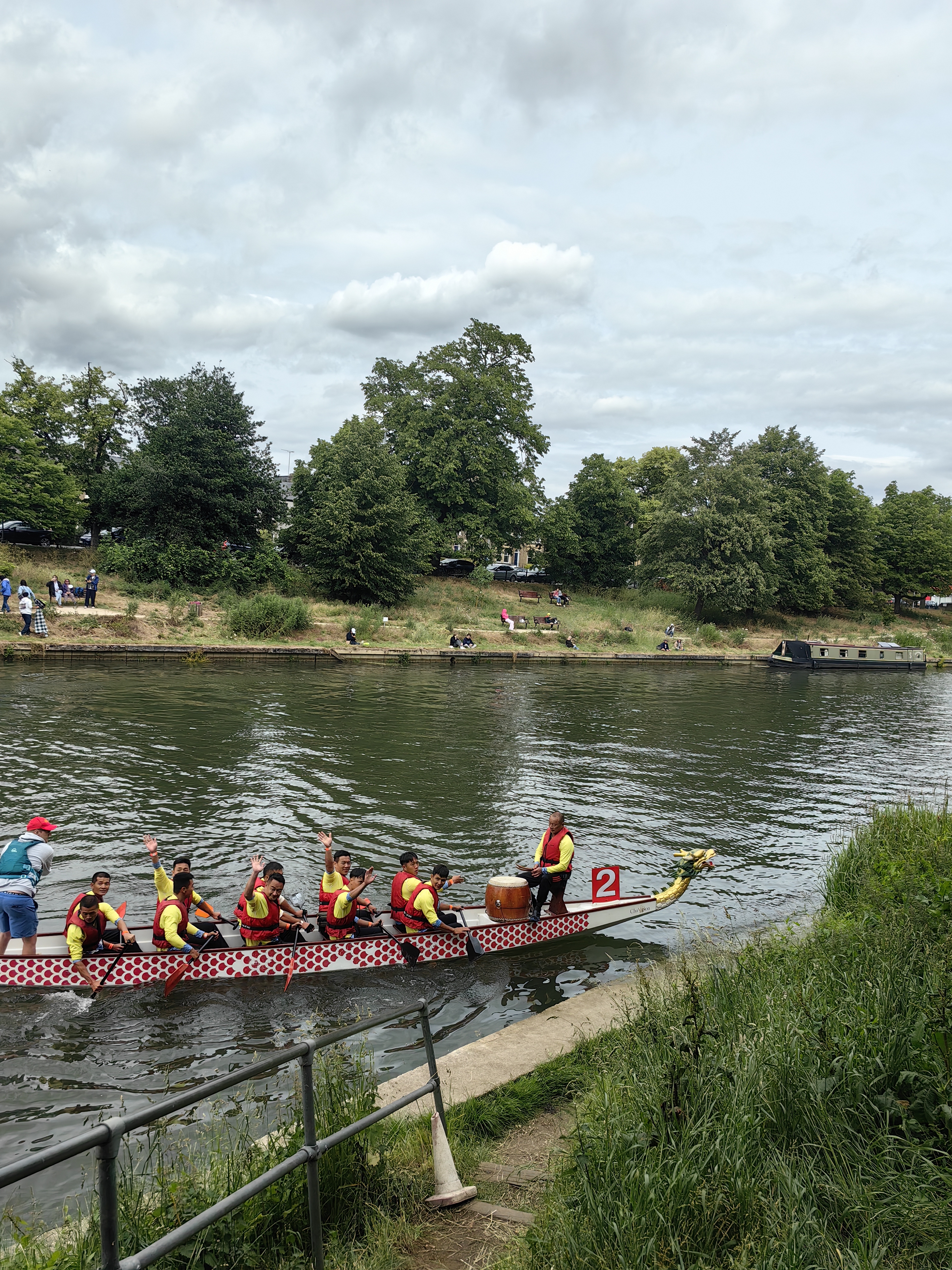 p2=龙舟队赛前训练