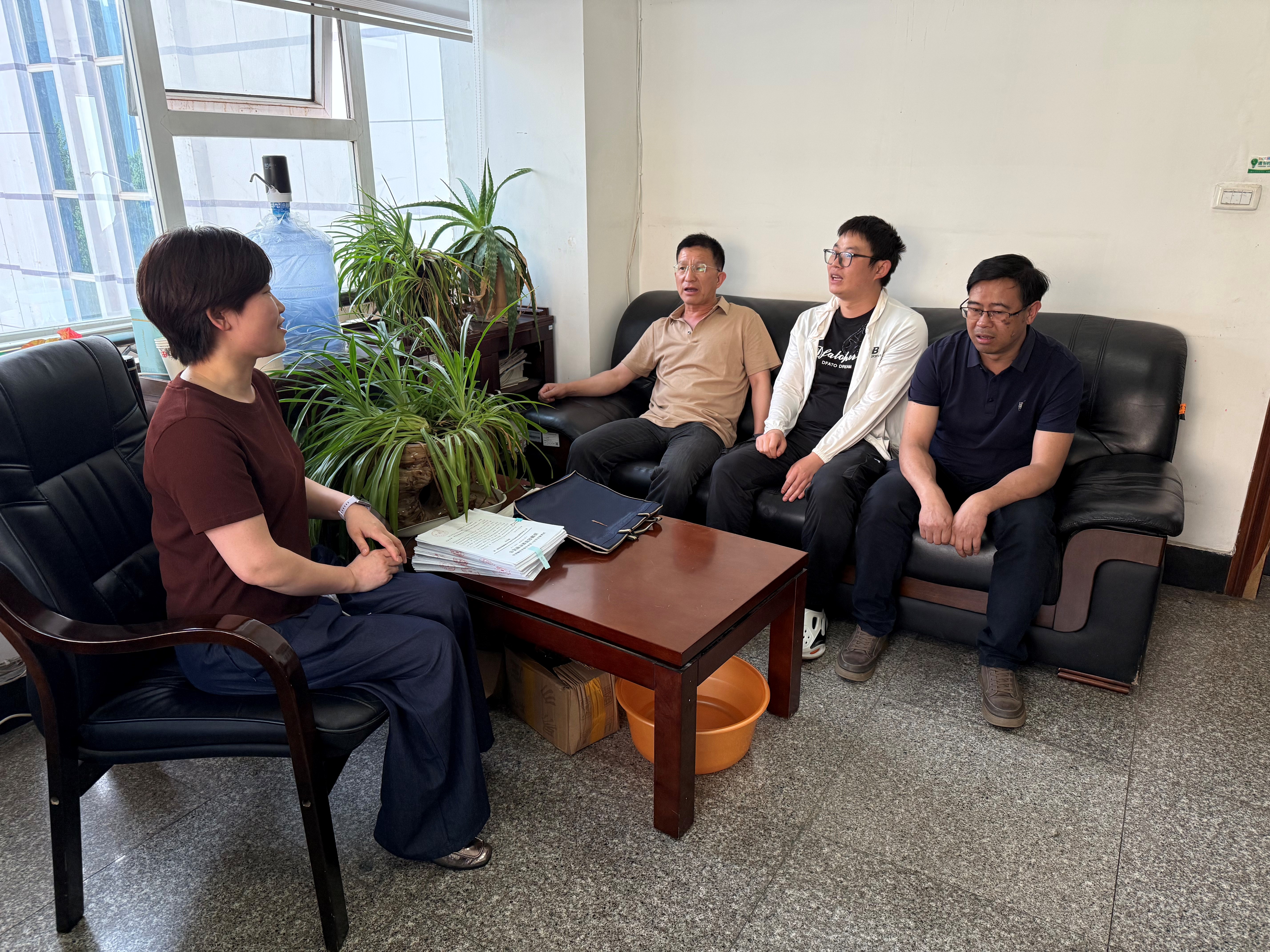 在贵州刺力王生物科技有限公司实地考察