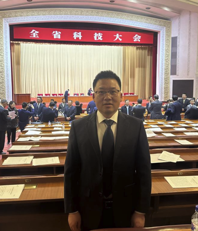 2025.06 王海涛 2025.06 王海涛