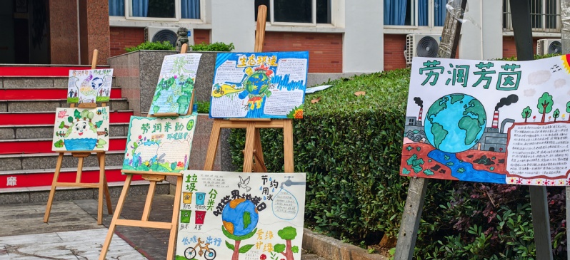 4e30726a-b609-423a-81d6-120380790115 4e30726a-b609-423a-81d6-120380790115