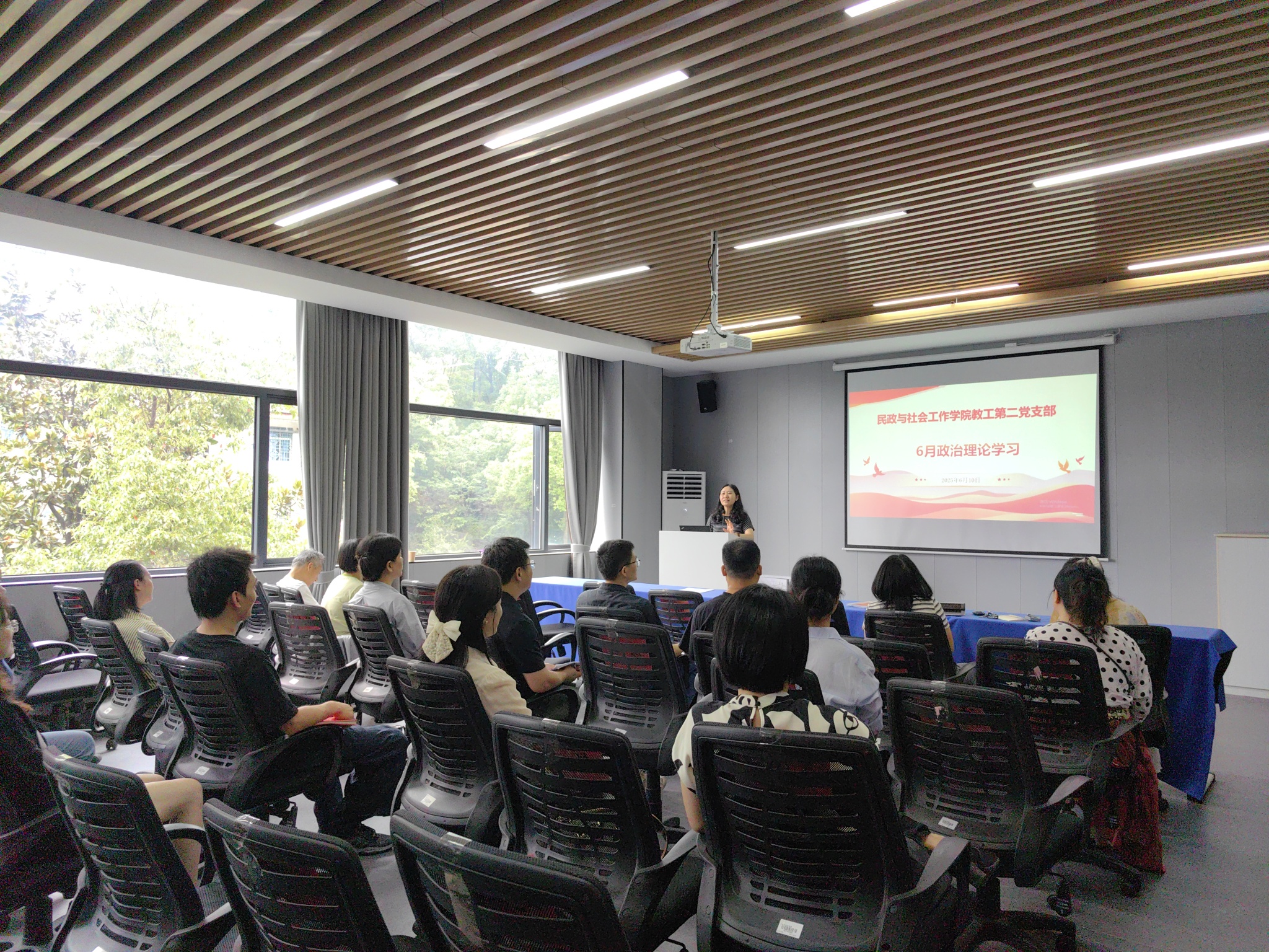 731B4B33E62B7529B26B29A7CE1_E0E3E555_866B4B 731B4B33E62B7529B26B29A7CE1_E0E3E555_866B4B