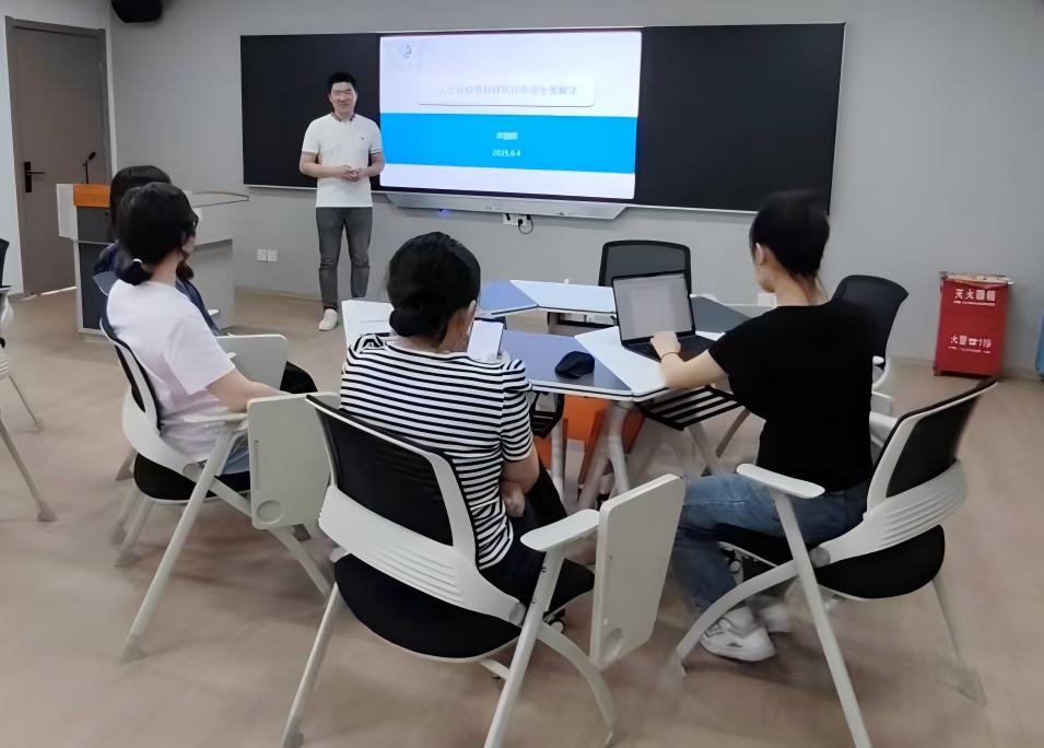 微信图片_20250614093340(1) 微信图片_20250614093340(1)