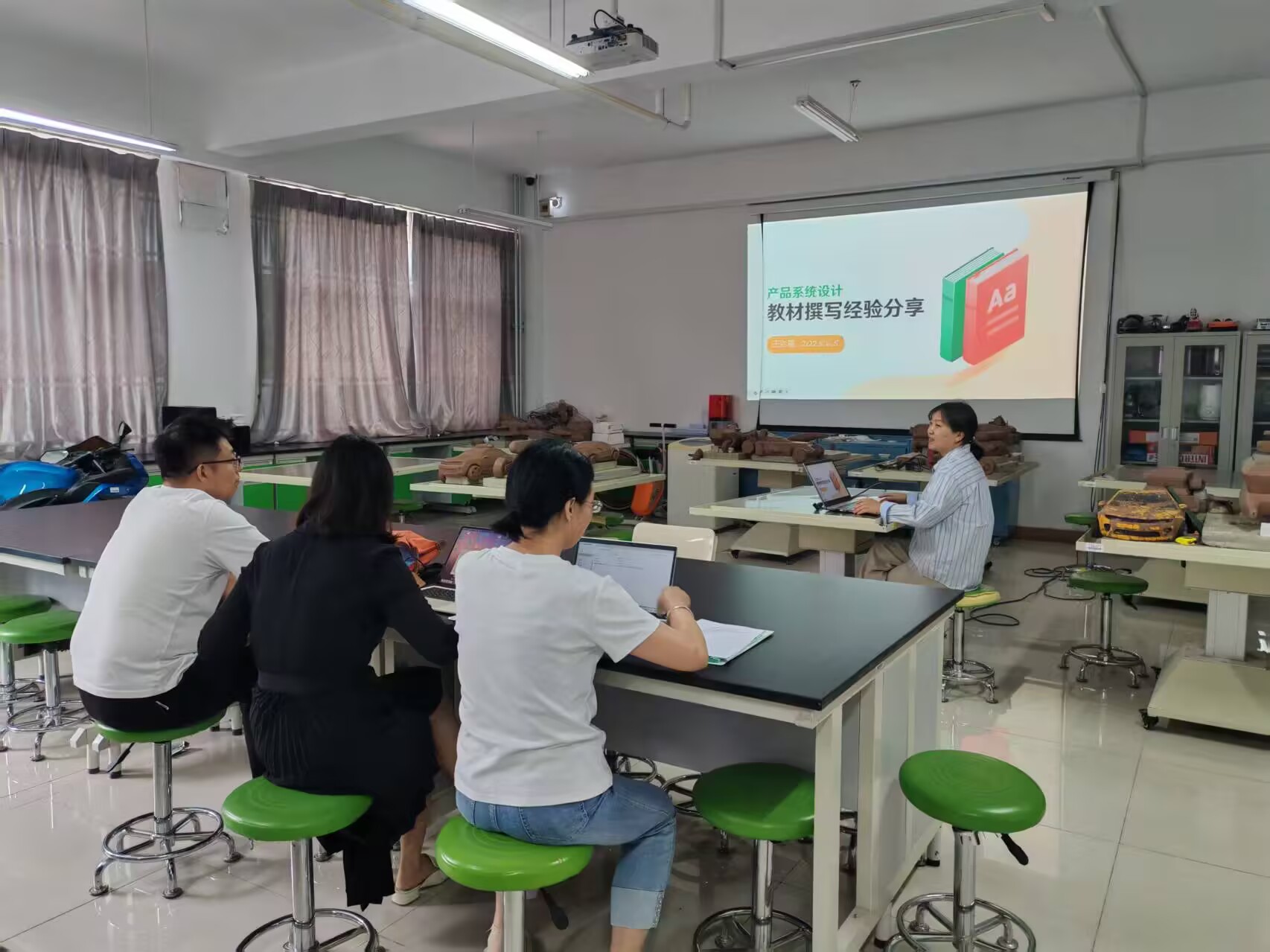 A7A1663F258CB7DB693E1136F304B05D