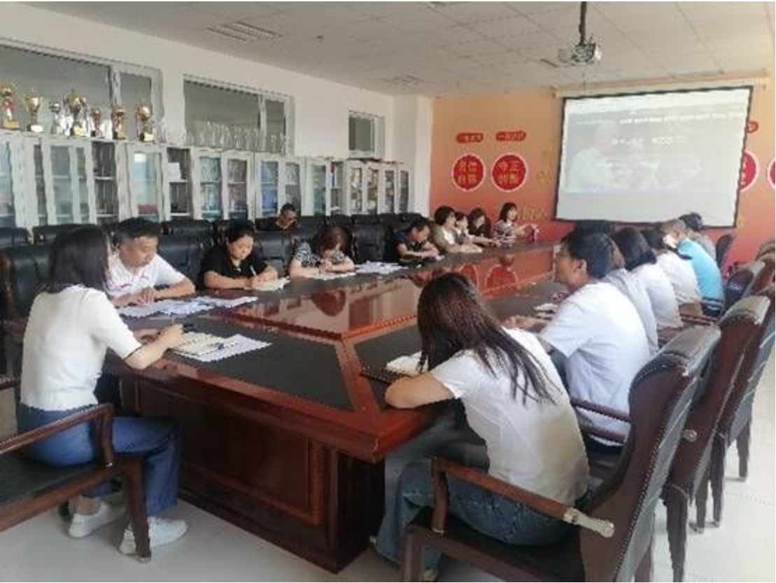 1749974644105 1749974644105