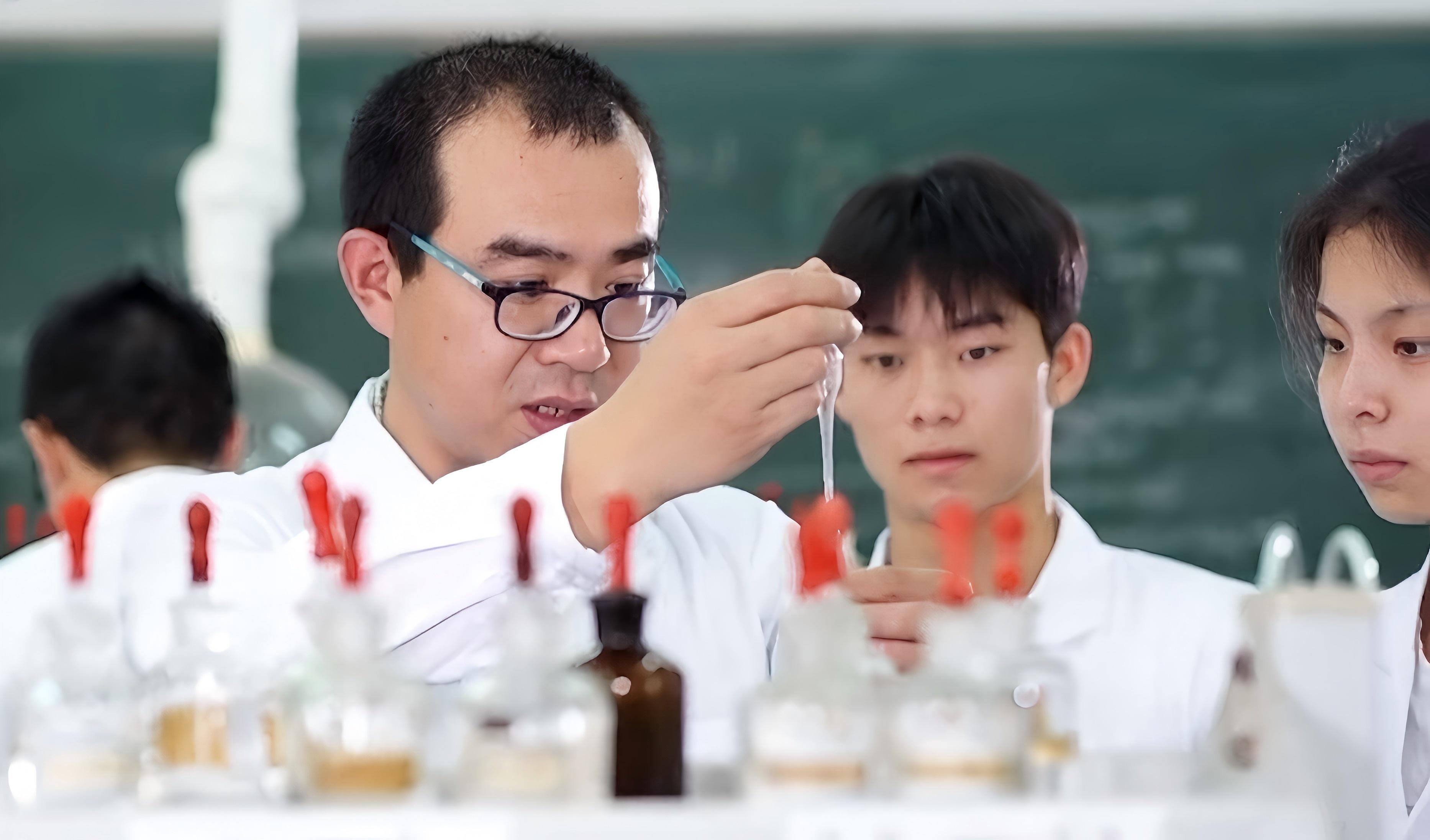 指导学生做实验3 指导学生做实验3