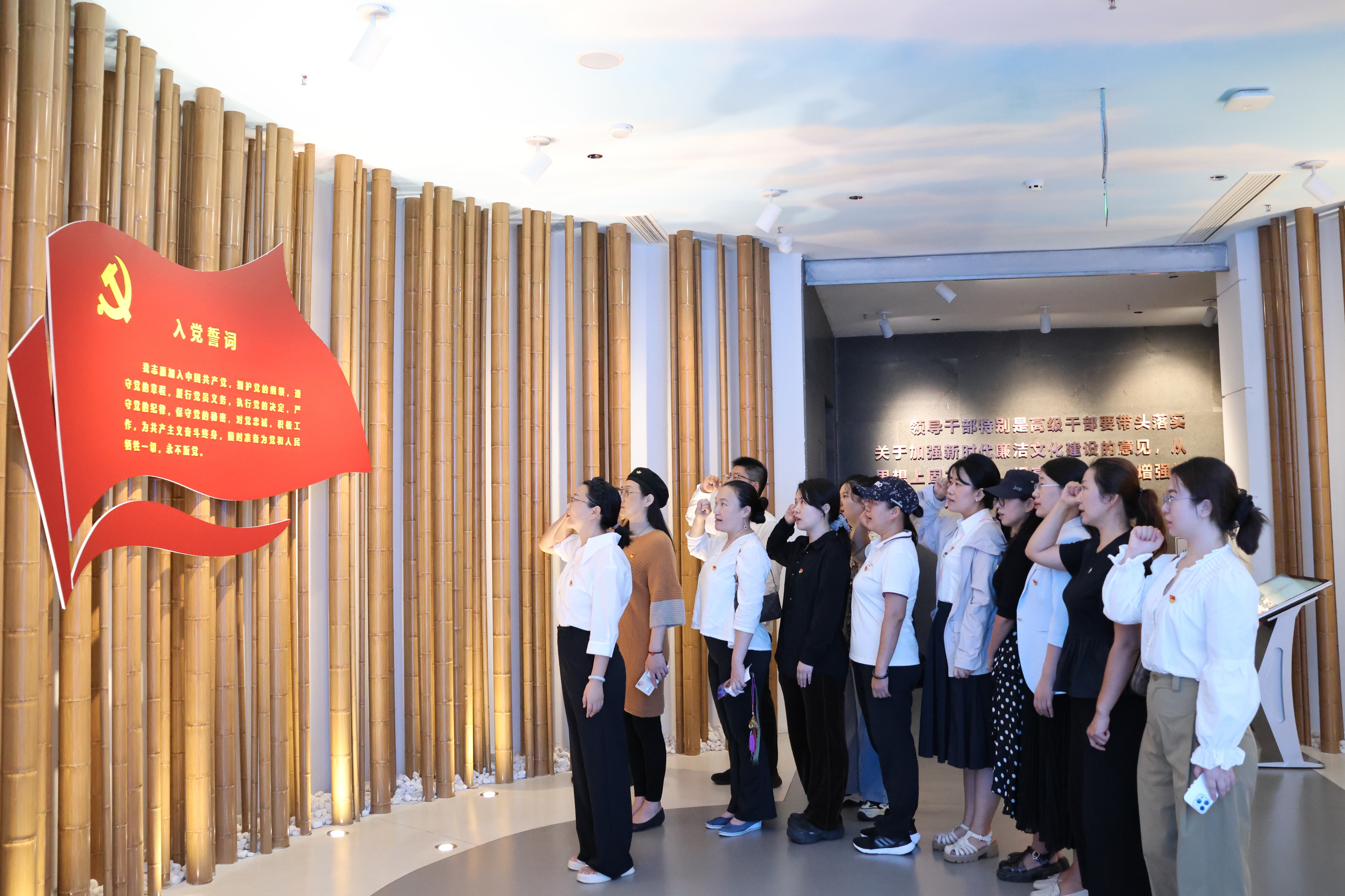 图8