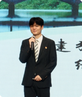 2023金融学2班 毛温博