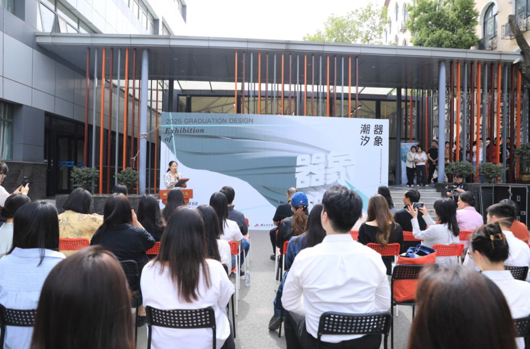 8d30c85f0106cf6513458549c77b07ed