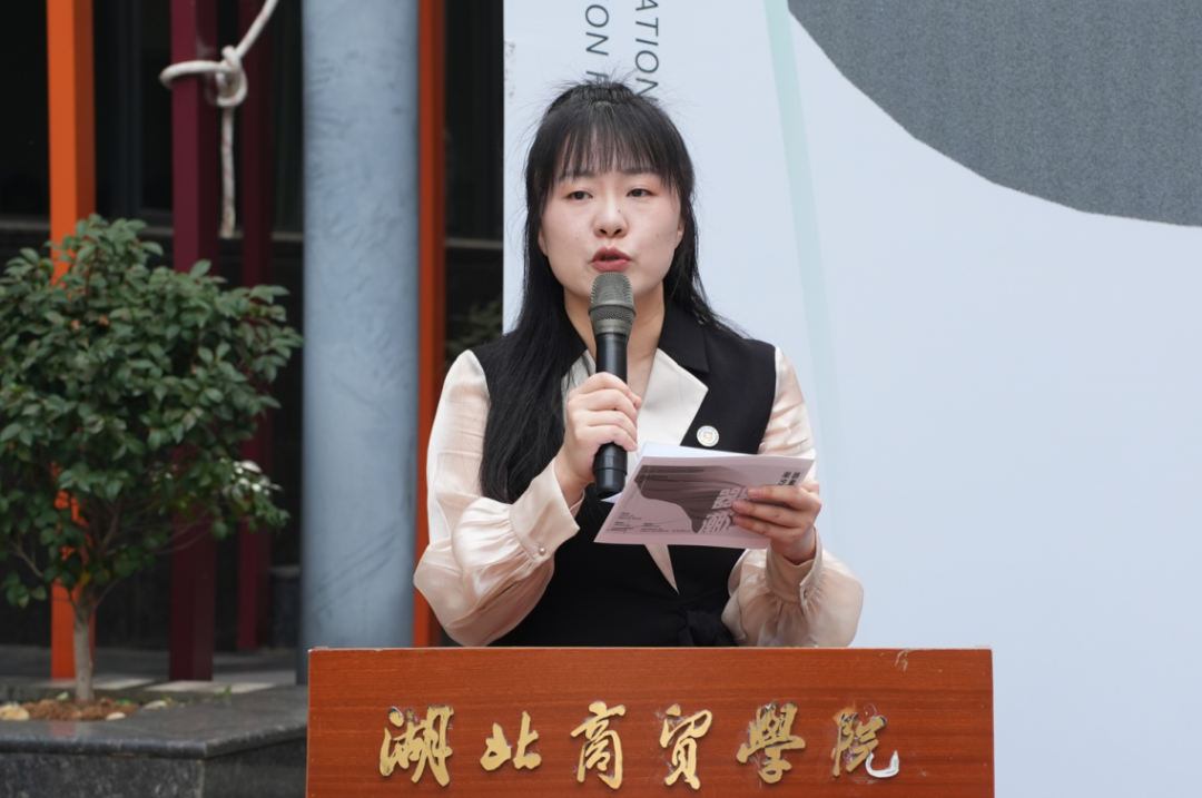 99cc06a26ddc13130a8ae89cc64fd51b